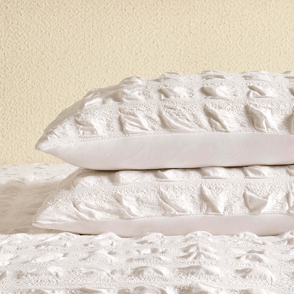Dusklia - Marissa 100% Cotton Seersucker Check Duvet Cover & Pillowcase Set - White
