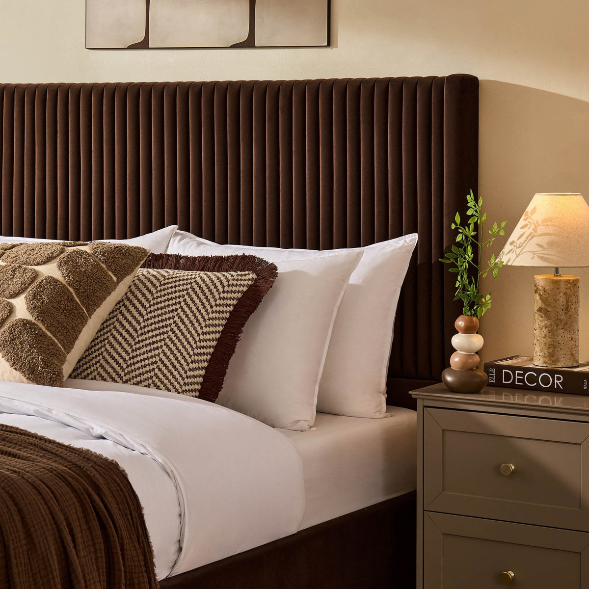 Dusklia - Melrose Ottoman Storage Bed - Cappuccino