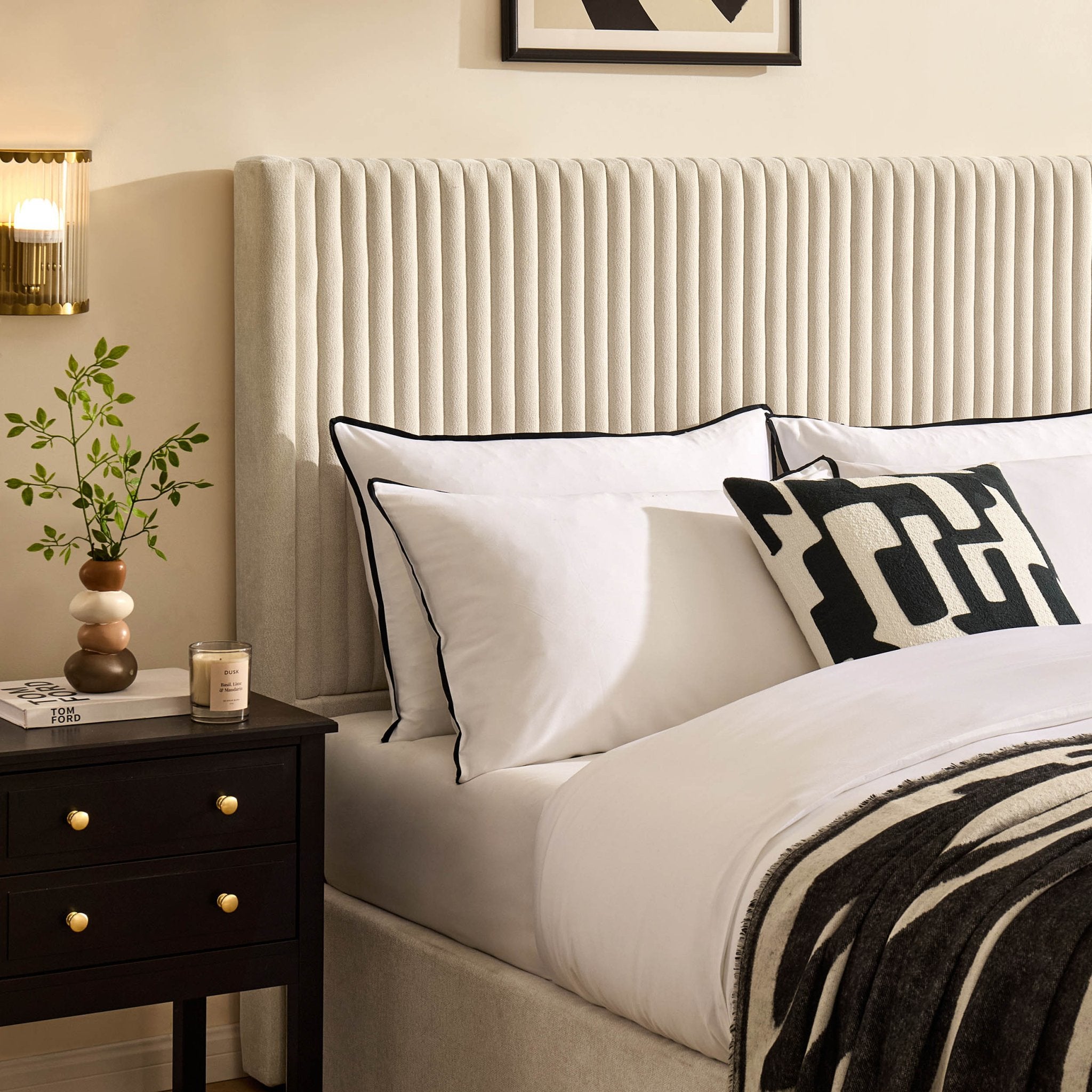 Dusklia - Melrose Ottoman Storage Bed - Chenille Ivory