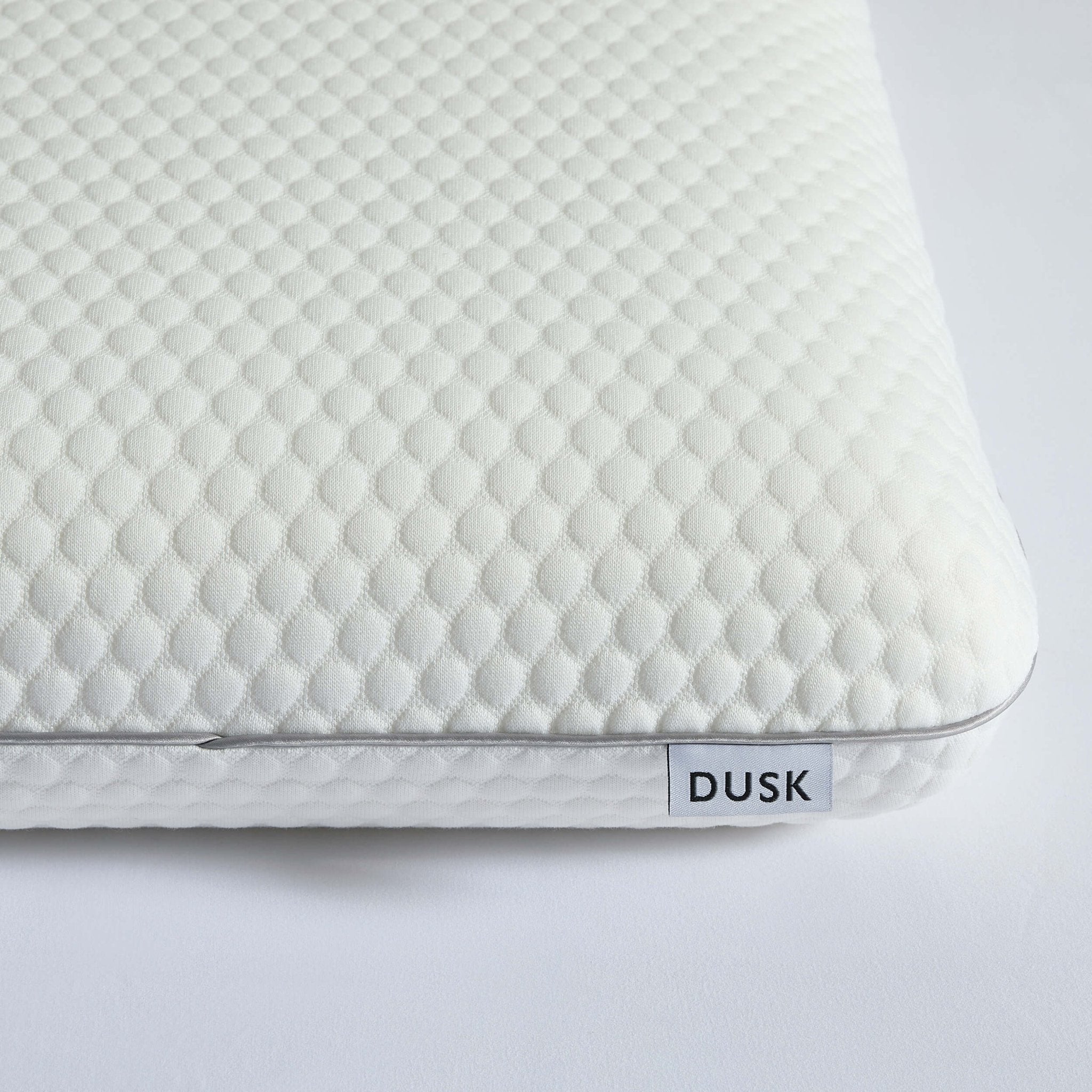Dusklia - Memory Foam Pillow - White