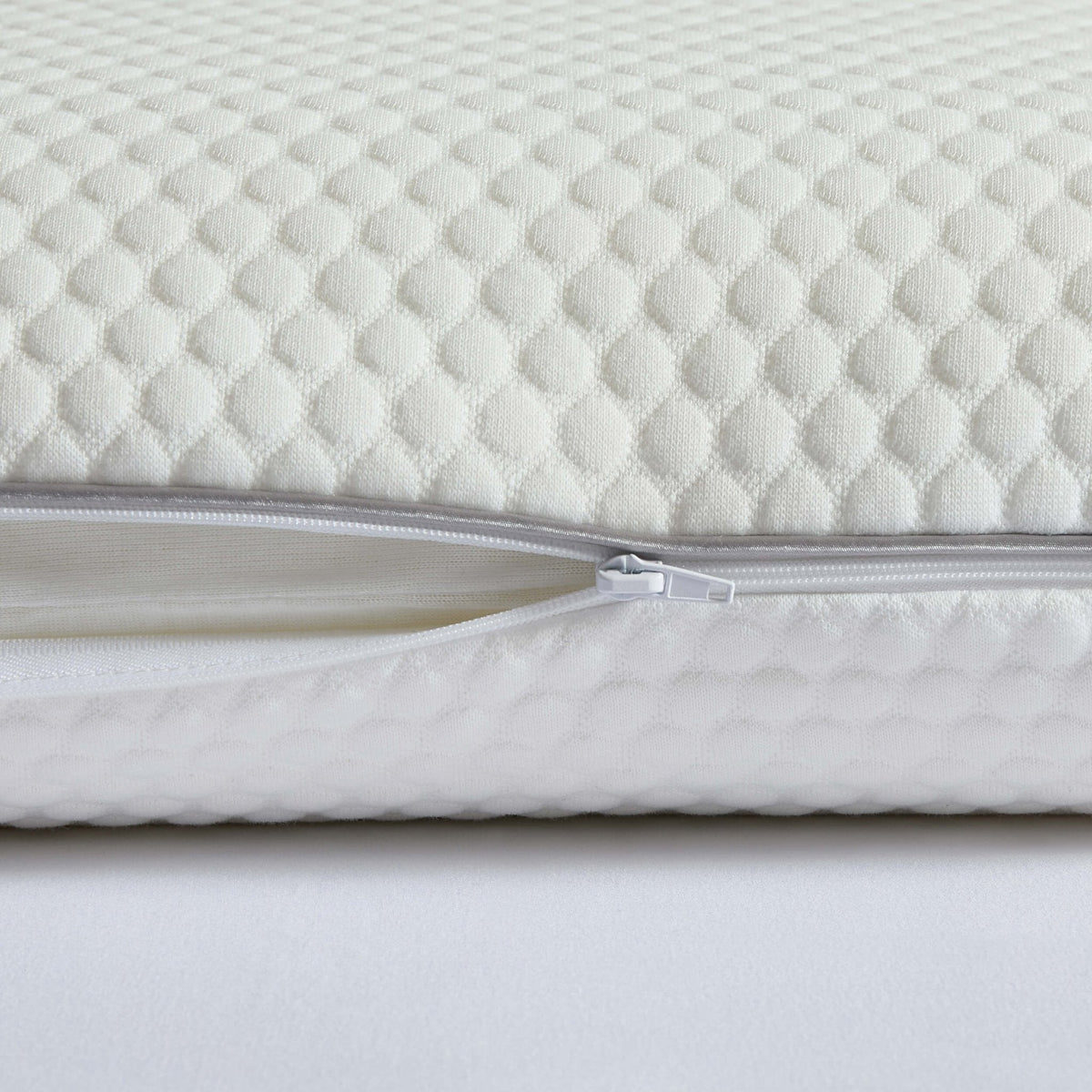 Dusklia - Memory Foam Pillow - White