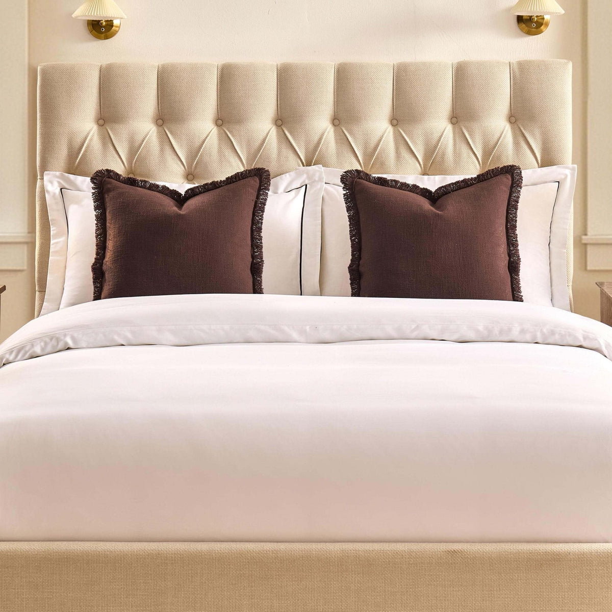Dusklia - Middleton Ottoman Storage Bed - Beige