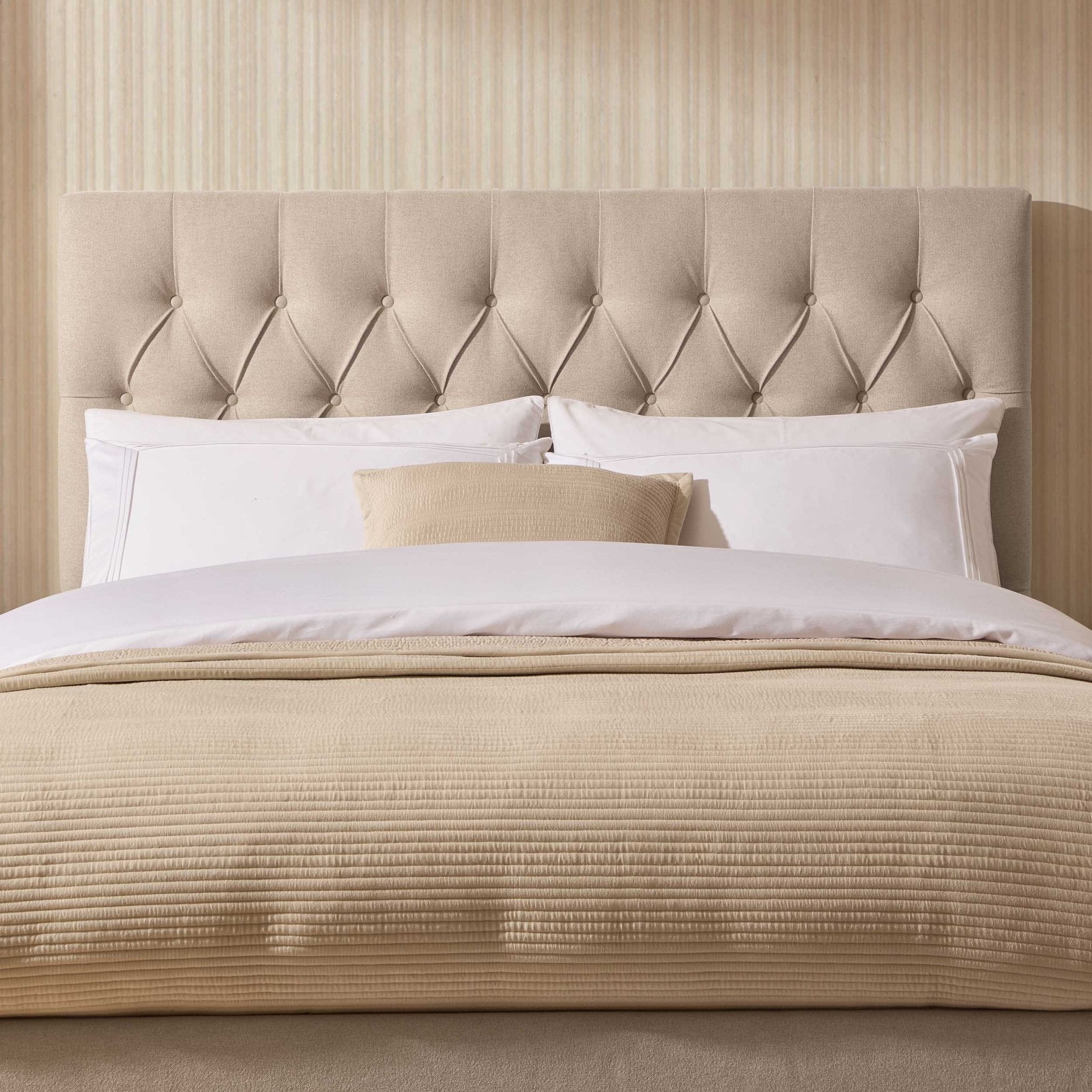 Dusklia - Middleton Ottoman Storage Bed - Oatmeal