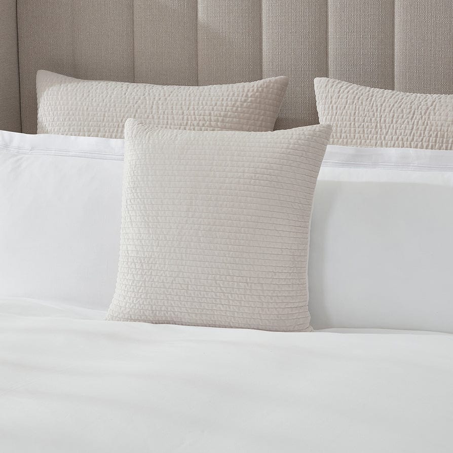 Dusklia - Milan Velvet Cushion Cover - Champagne