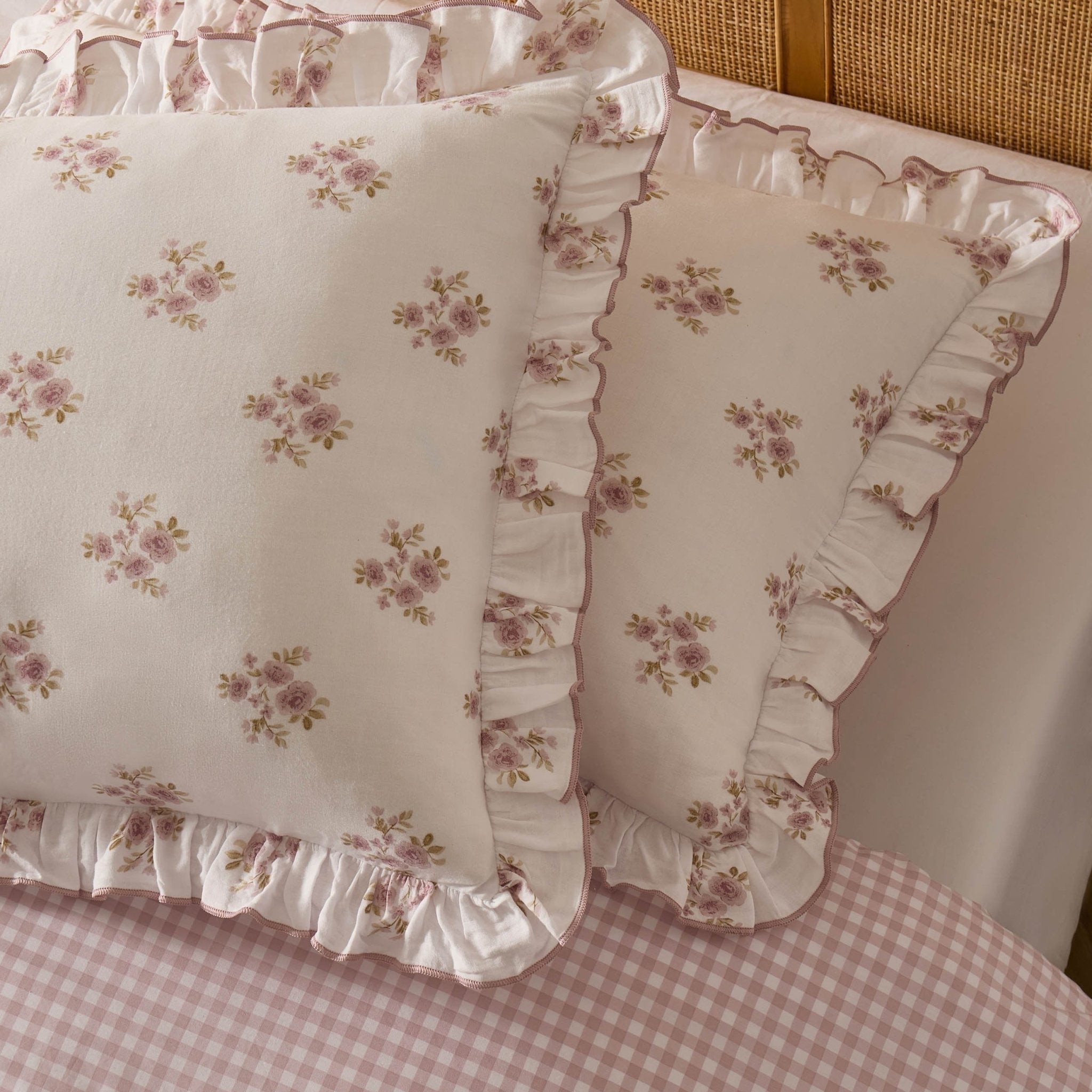 Dusklia - Mini Bouquet 100% Cotton Printed Muslin Reversible Duvet Cover & Pillowcase Set - White/Pink