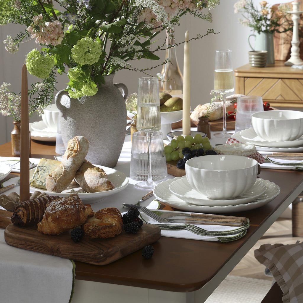 Dusklia - Mira Scalloped Set of 4 Dinner Plates - Off White