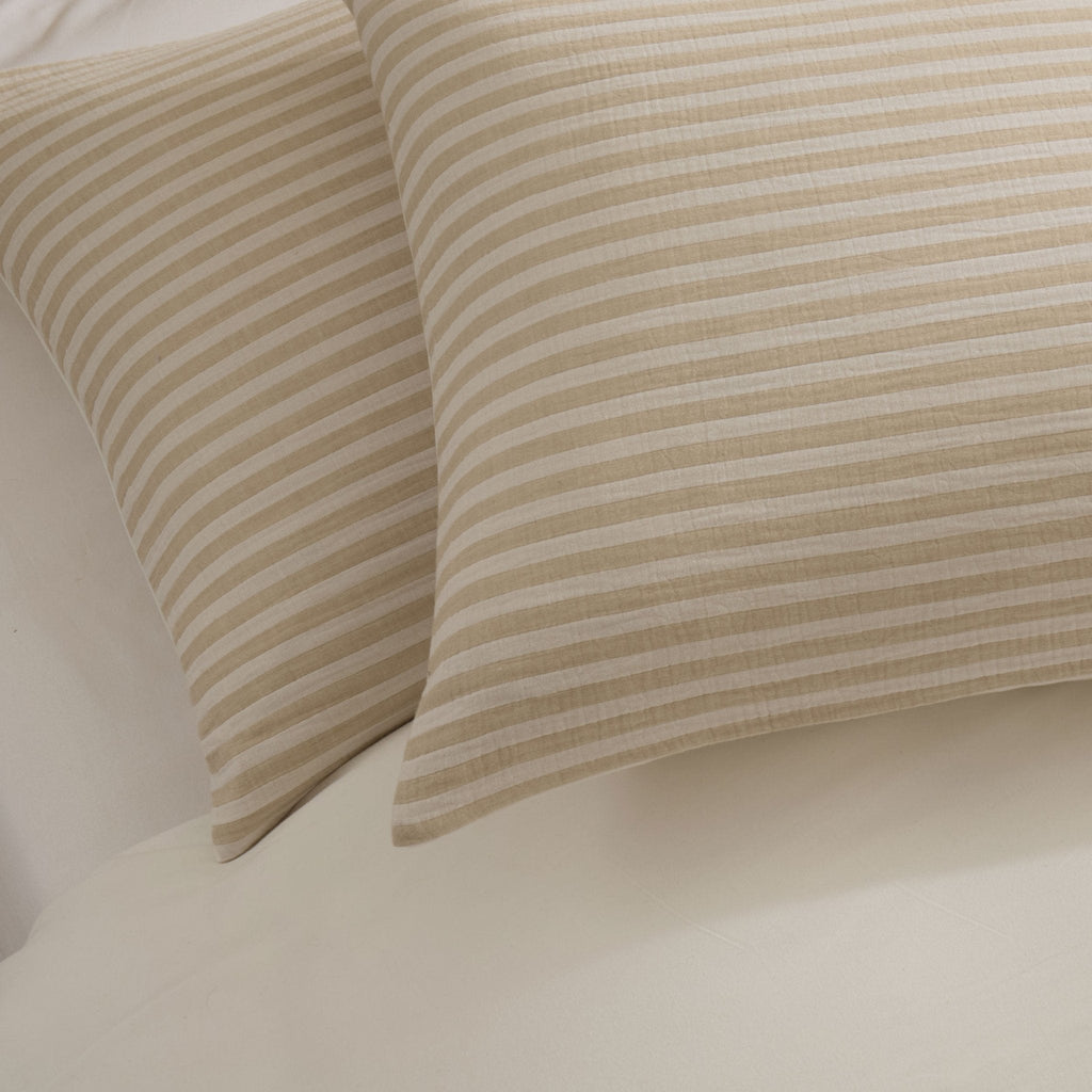 Dusklia - Miran Yarn Dyed Muslin Duvet Cover & Pillowcase Set - Natural/White