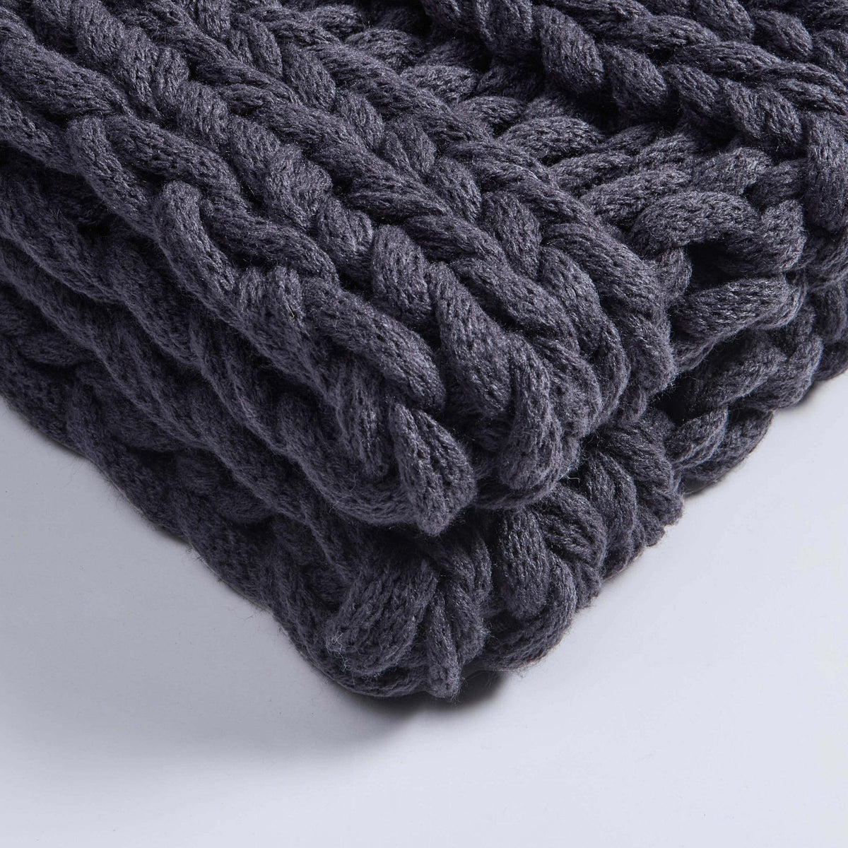 Dusklia - Montreal Throw - Midnight Navy