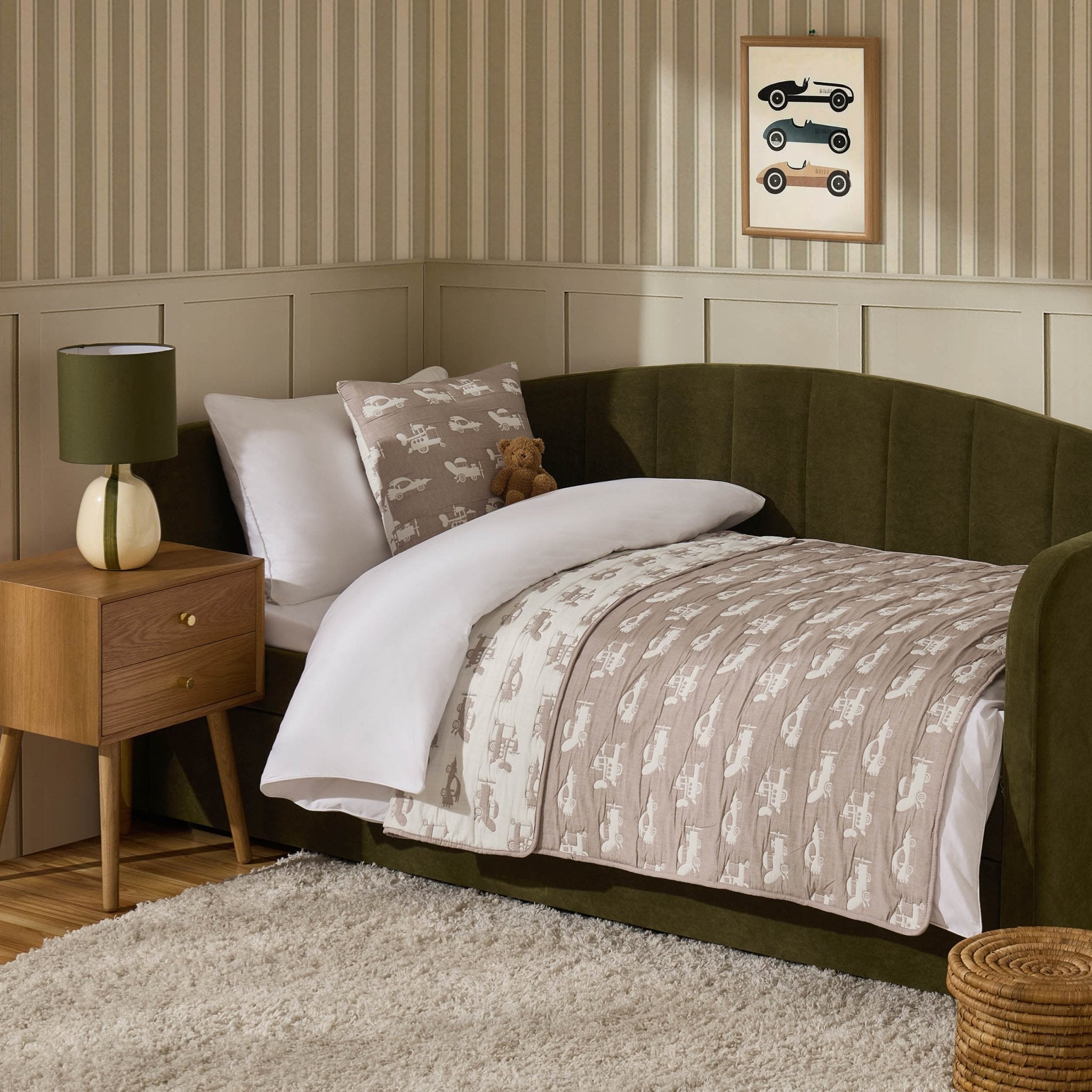 Dusklia - Morgan Transport Matelasse Cushion Cover and Bedspread Set - Taupe