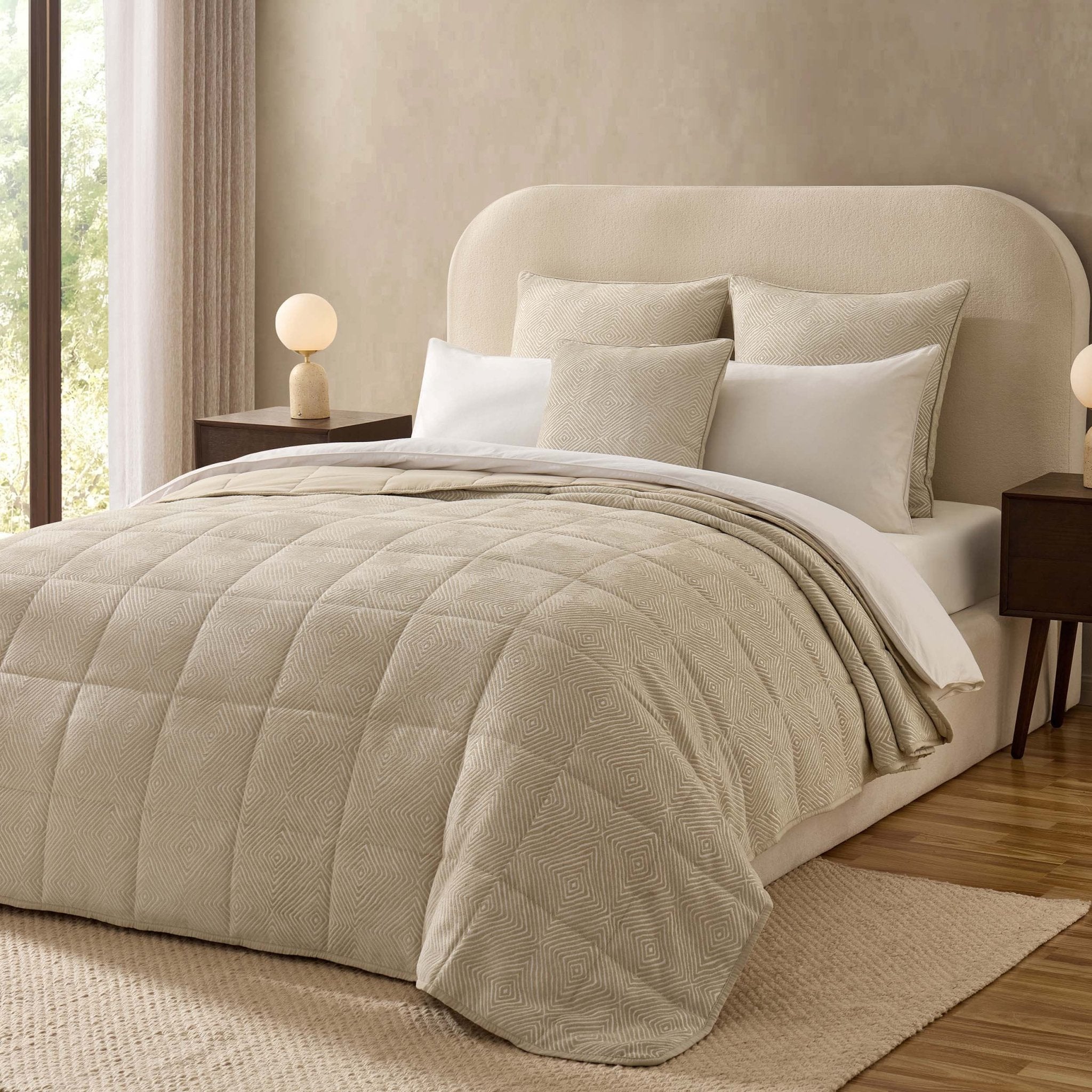 Dusklia - Nairobi Geo Chenille Stitch Quilt Bedspread - Taupe/White