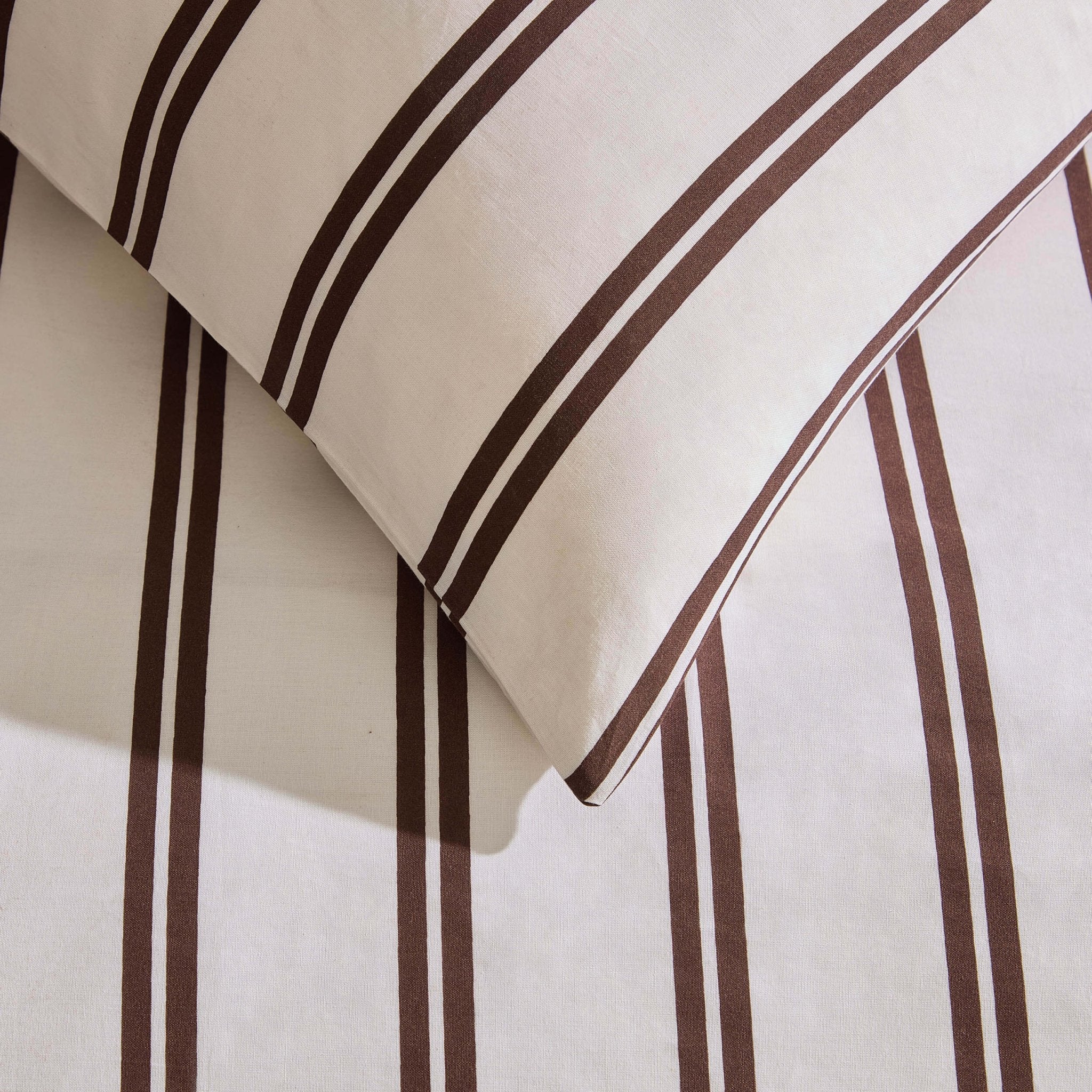 Dusklia - Noa 100% Cotton Stripe Duvet Cover & Pillowcase Set - Chocolate