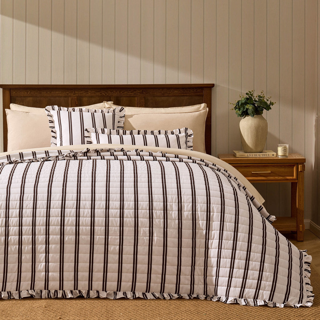 Dusklia - Noa Ruffle Edge Stripe Bedspread - Chocolate