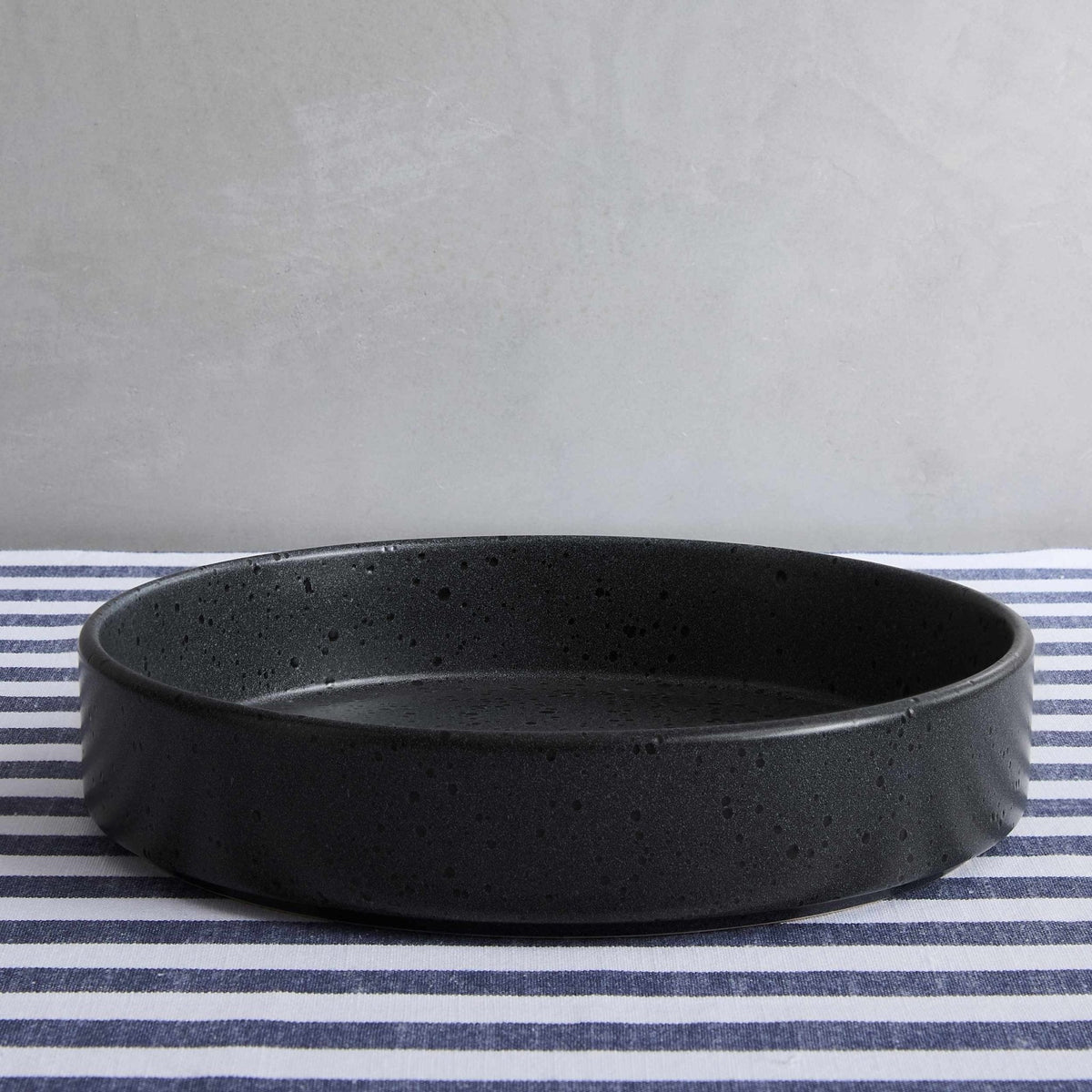 Dusklia - Nori Stoneware Serving Bowl - Charcoal Grey