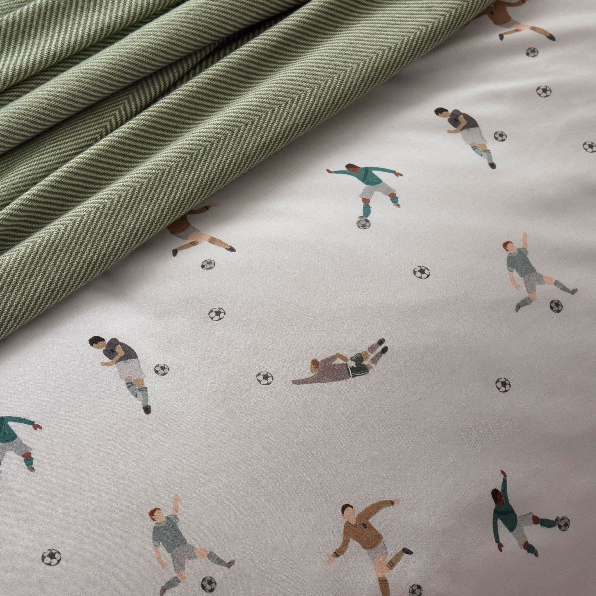 Dusklia - Oscar Reversible Football 100% Cotton Kids Duvet Cover Set