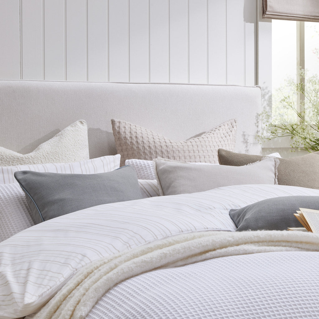 Dusklia - Oslo Ottoman Storage Bed - Ivory