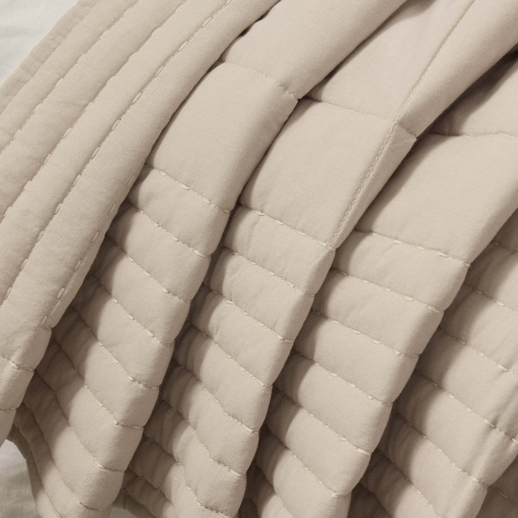 Dusklia - Oxford Cotton Rich Quilted Bedspread - Champagne