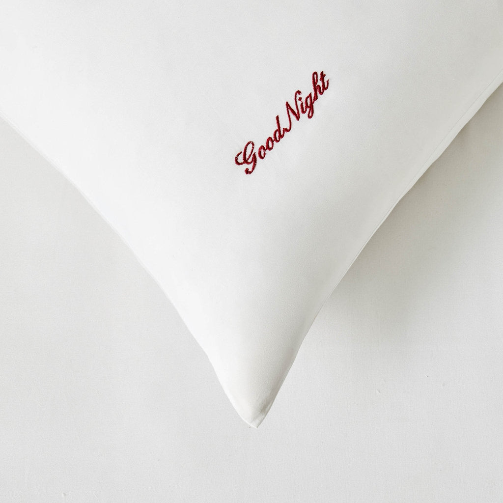 Lot de 2 taies d'oreiller brodées avec slogan, 200 fils au pouce carré - Blanc