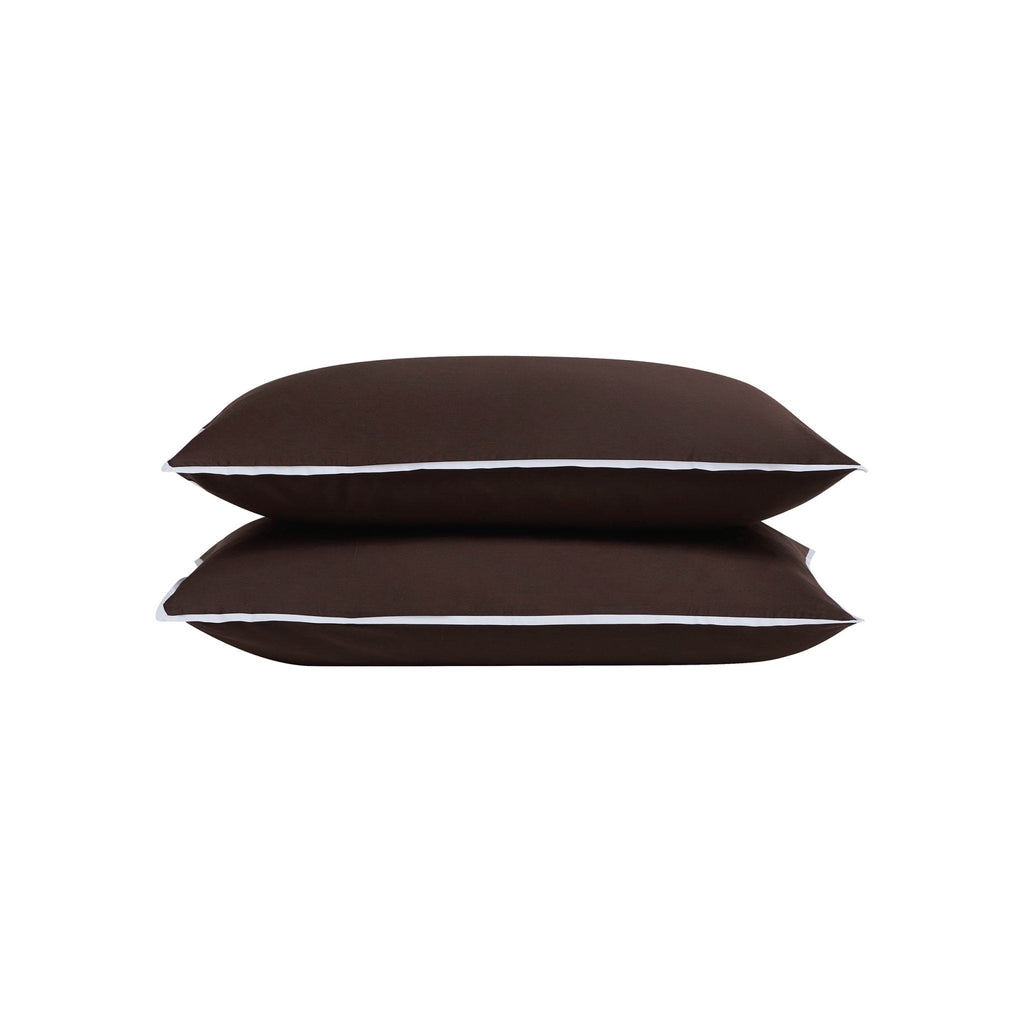 Dusklia - Pair of Super Soft Bamboo 300 Thread Count Cotton Plain Dye Classic Pillowcases - Chocolate