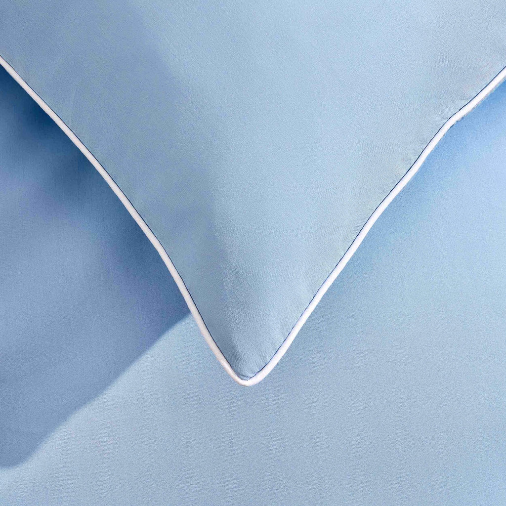 Dusklia - Pair of Cambridge Pillowcases - 200 Thread Count - Cotton - Light Blue