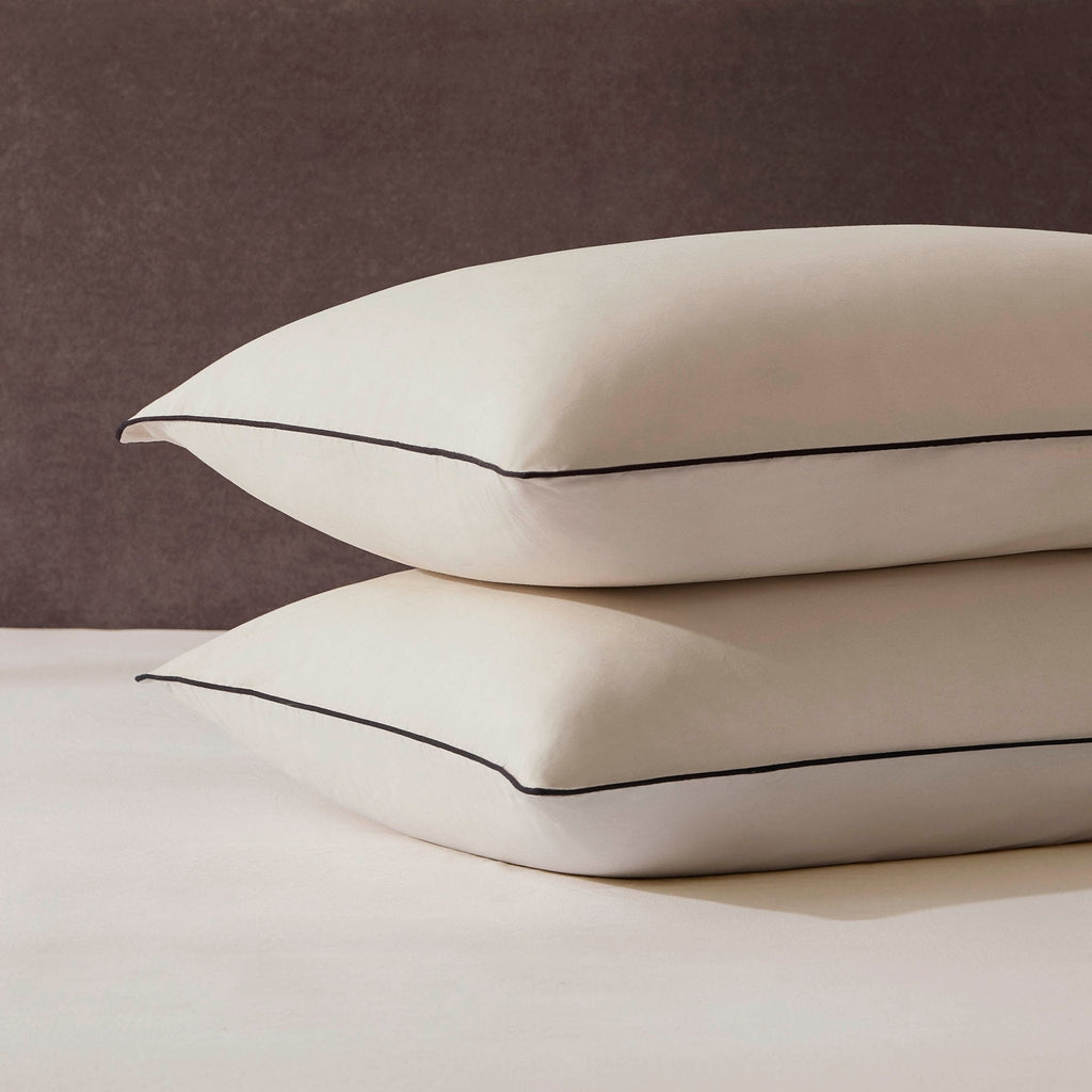 Dusklia - Pair Of Cambridge Pillowcases - 200 Thread Count - Cotton - Natural/Black