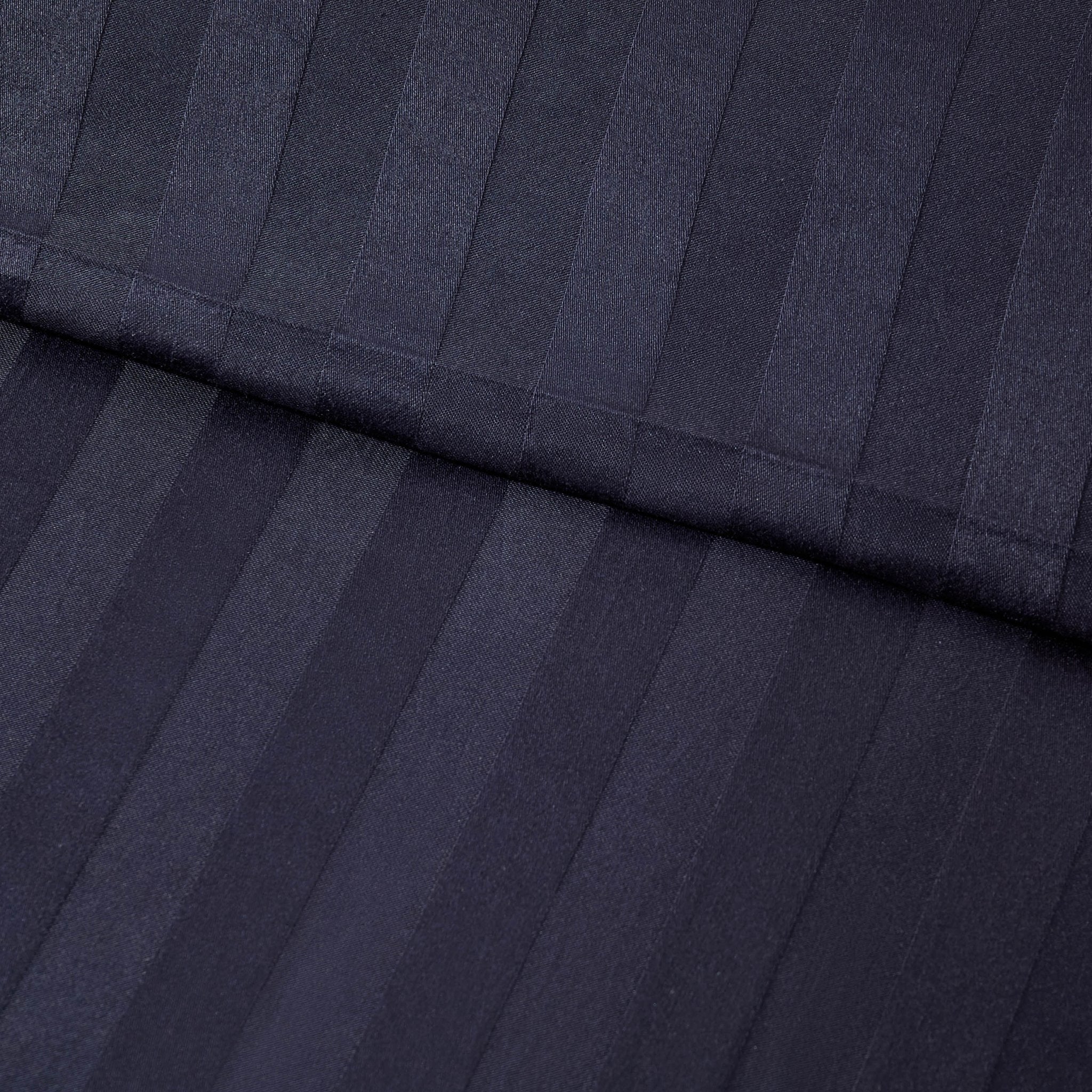 Dusklia - Pair of Hotel Satin Stripe 200 Thread Count Oxford Pillowcases - Navy