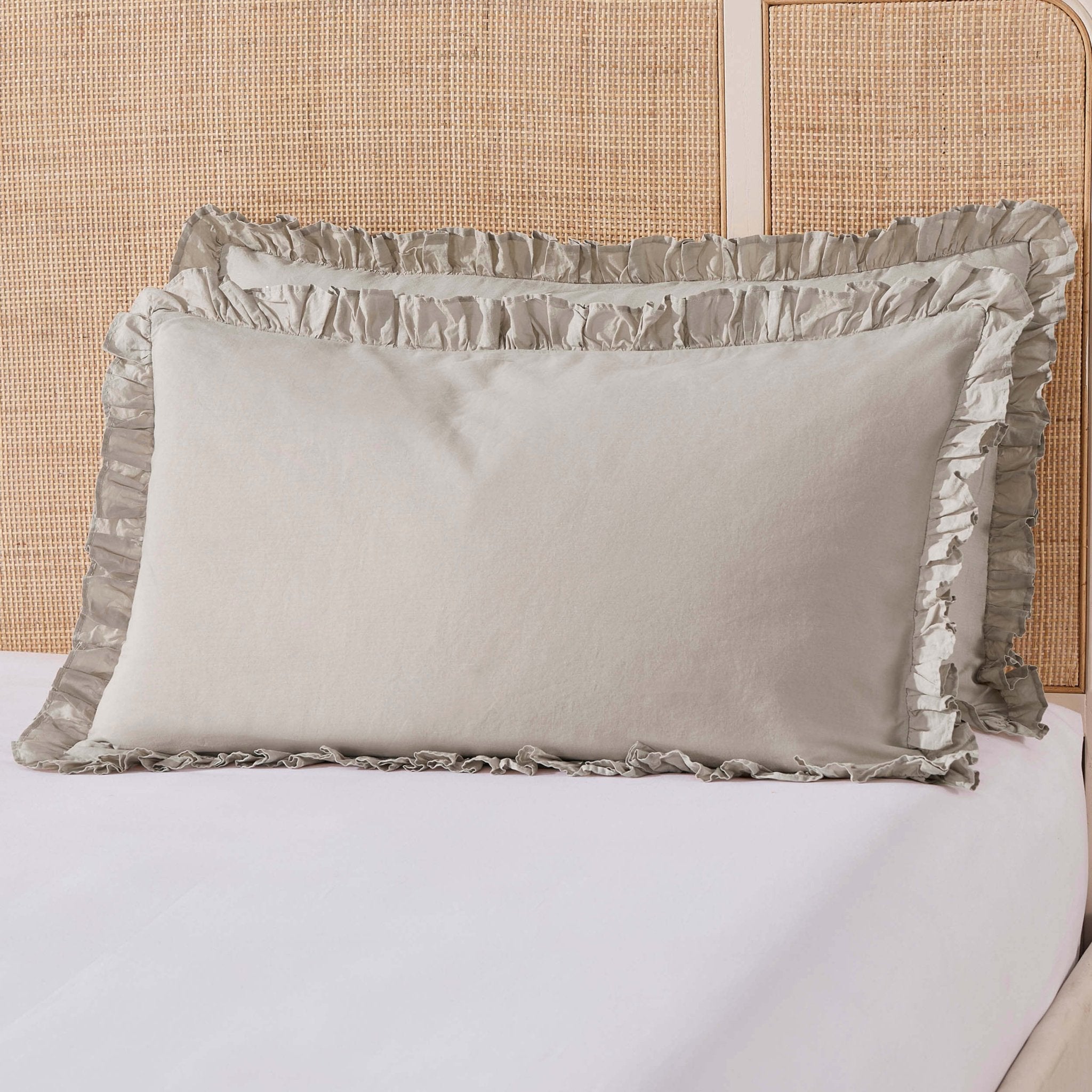 Dusklia - Pair of Marion Ruffle Edge Oxford Pillowcases - Washed Cotton - Sand