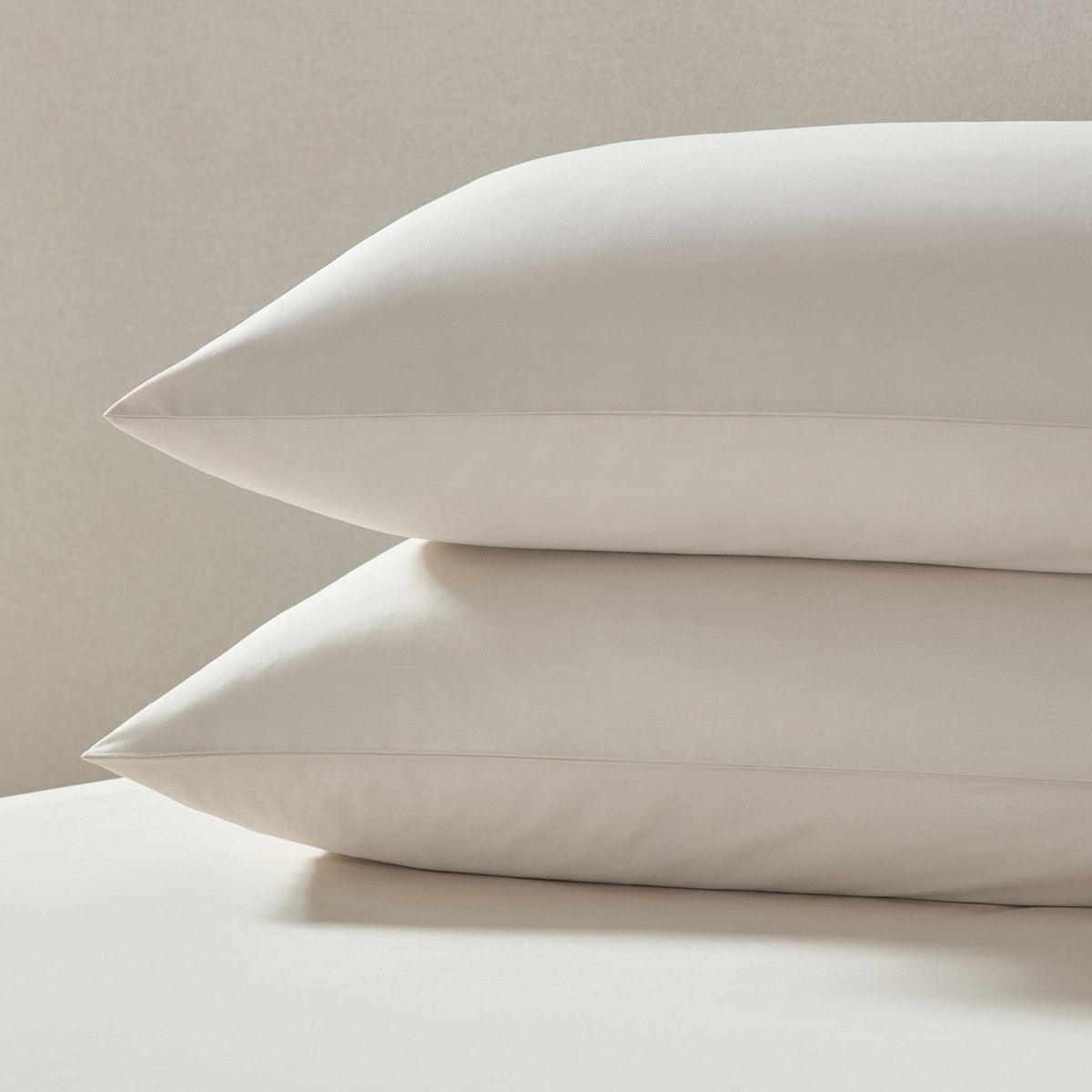 Dusklia - Pair of Plain-Dye Classic Pillowcases - 200 Thread Count  - Natural