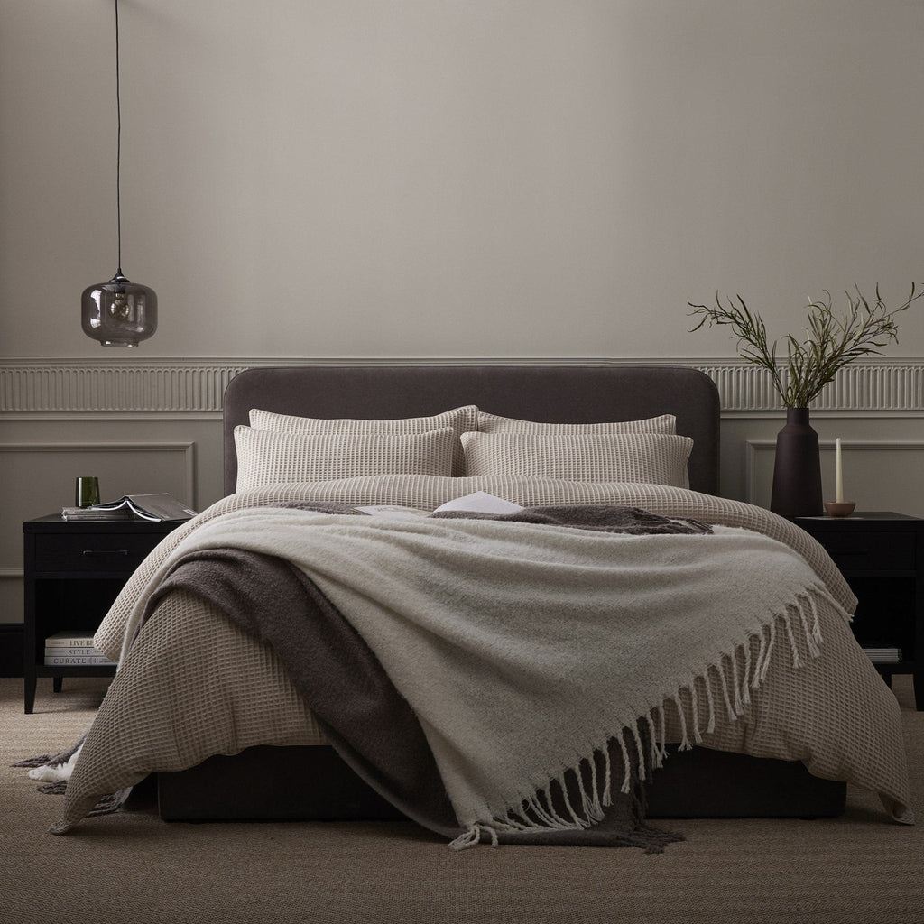 Dusklia - Portofino Waffle 100% Cotton Pair of Pillowcases 200 Thread Count - Natural