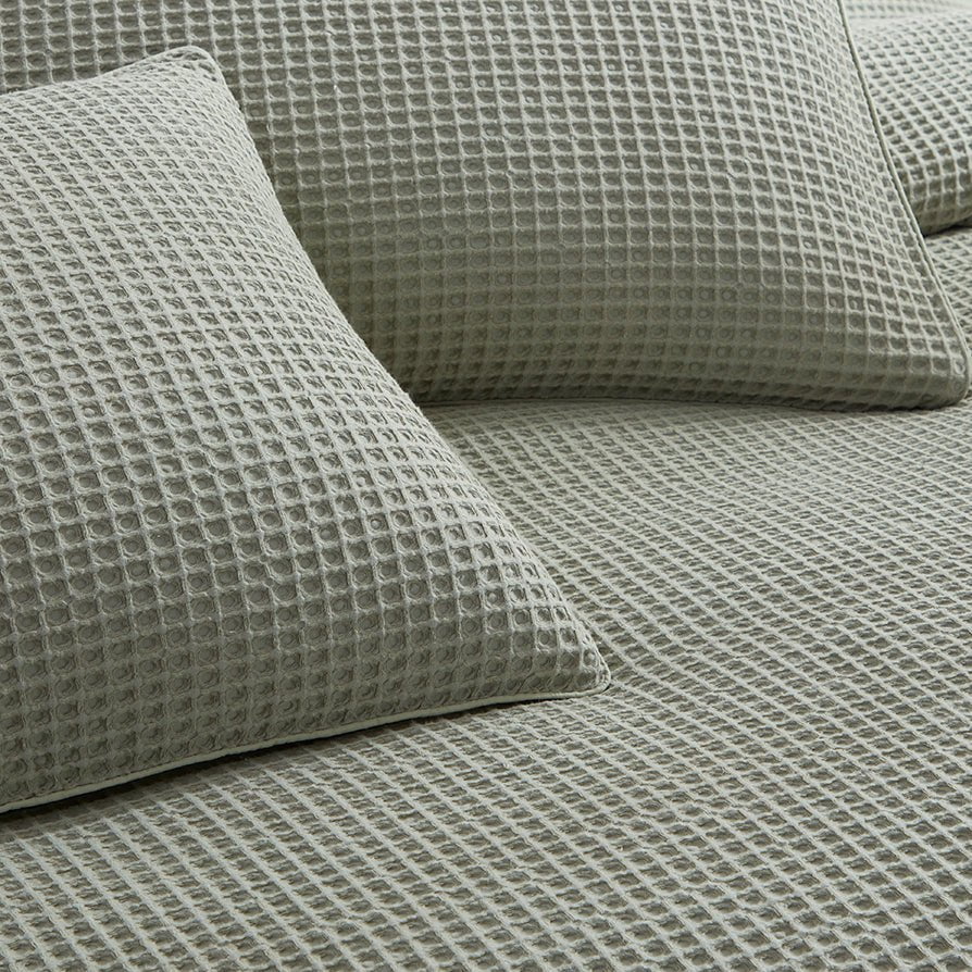 Dusklia - Portofino Waffle 100% Cotton Pair of Pillowcases 200 Thread Count - Sage Green
