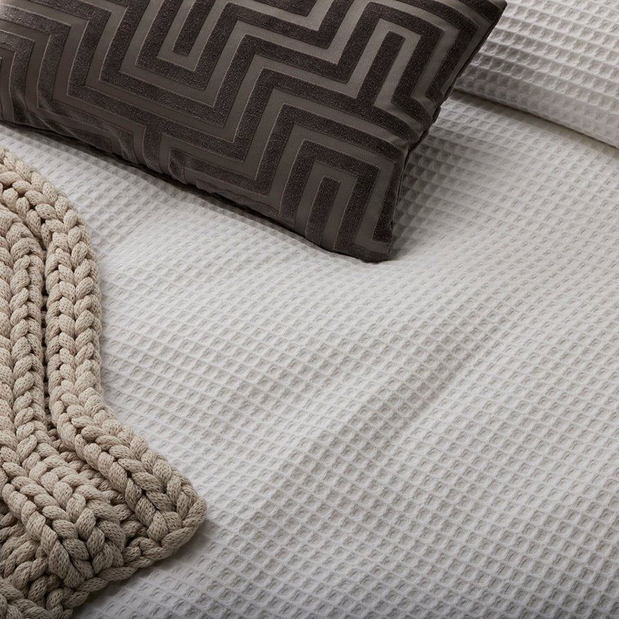 Dusklia - Portofino Waffle 100% Cotton Pair of Pillowcases 200 Thread Count - White