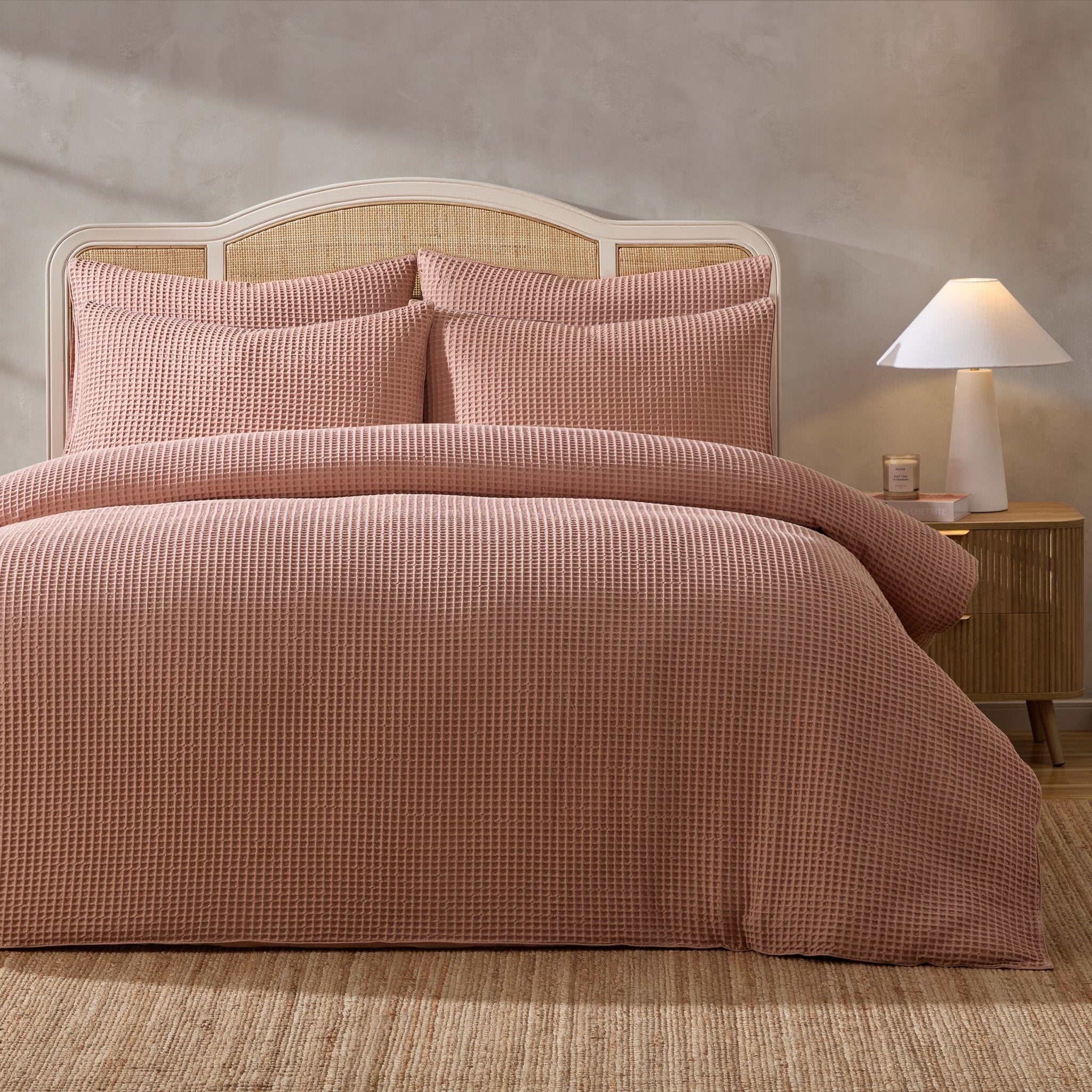 Dusklia - Portofino Waffle 100% Cotton Pair of Pillowcases 200 Thread Count - Blush