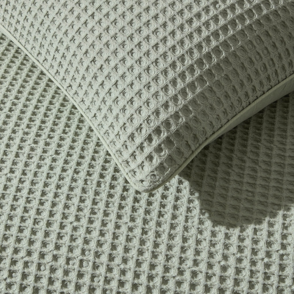 Dusklia - Portofino Waffle 100% Cotton Pair of Pillowcases 200 Thread Count - Sage Green