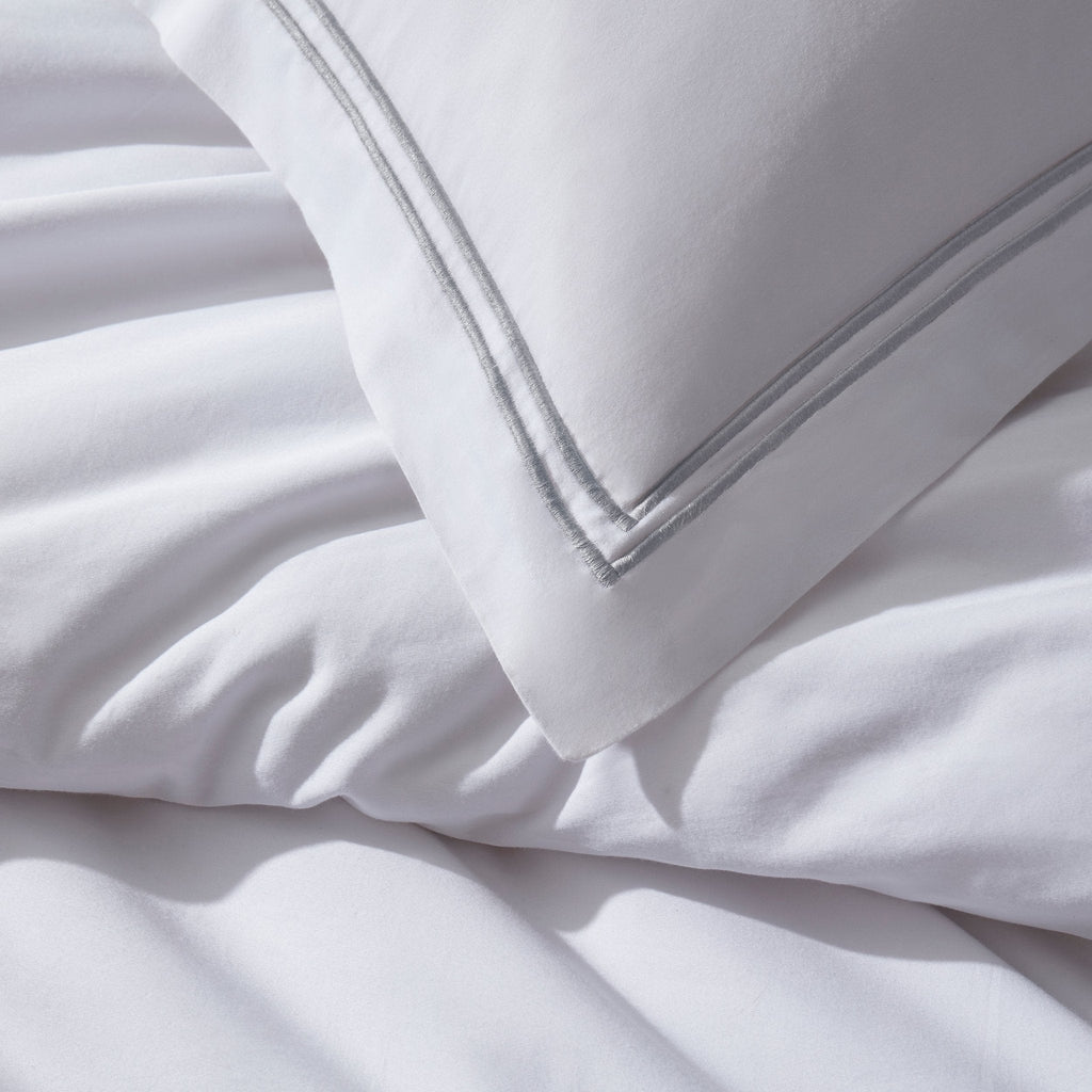 Dusklia - Regent Embroidered 100% Cotton Pair of Oxford Pillowcases 400 Thread Count - Grey