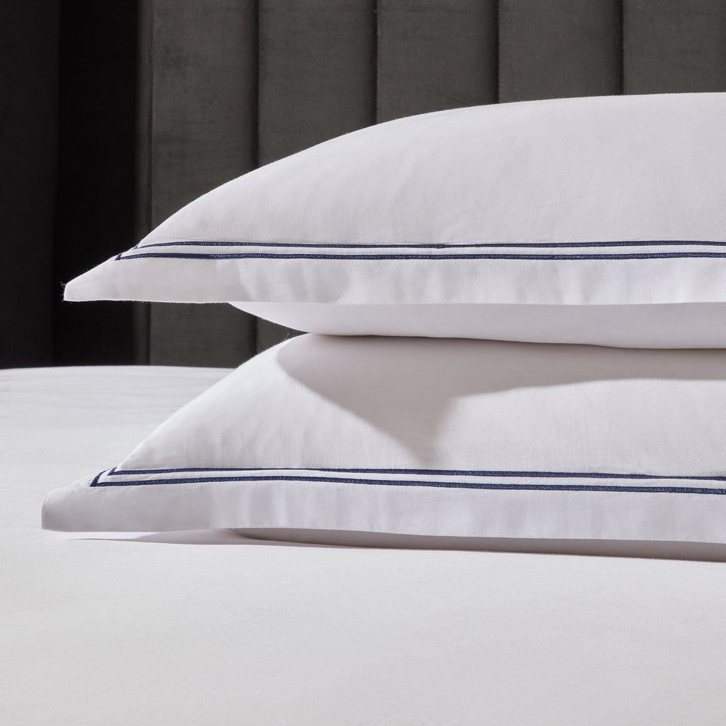Dusklia - Regent Embroidered 100% Cotton Pair of Oxford Pillowcases 400 Thread Count - Navy