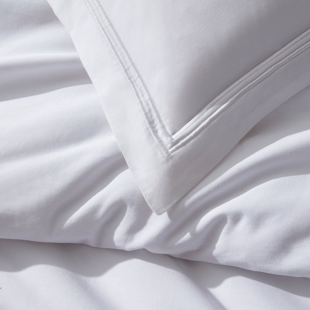 Dusklia - Regent Embroidered 100% Cotton Duvet Cover 400 Thread Count - White