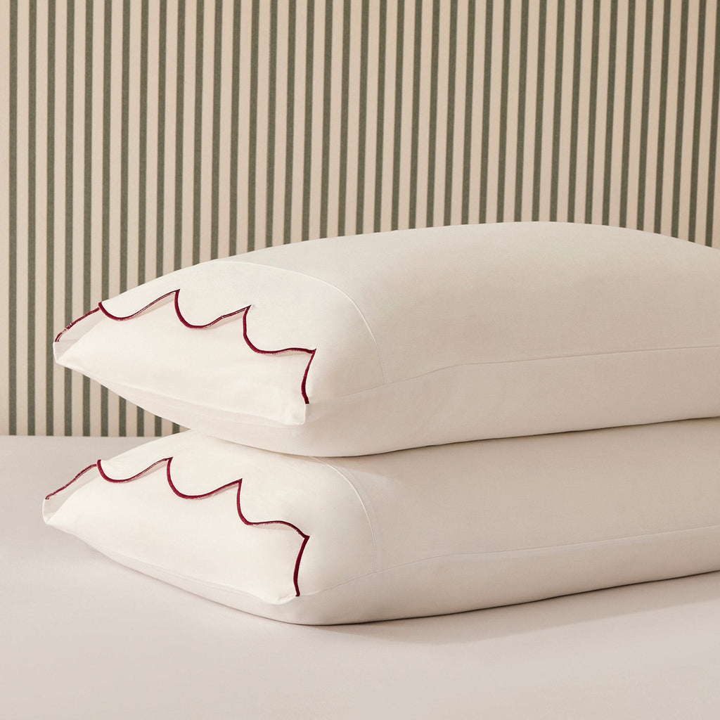Dusklia - Pair of Simone Scallop Embroidered Edge Pillowcases 220 Thread Count - White/Berry