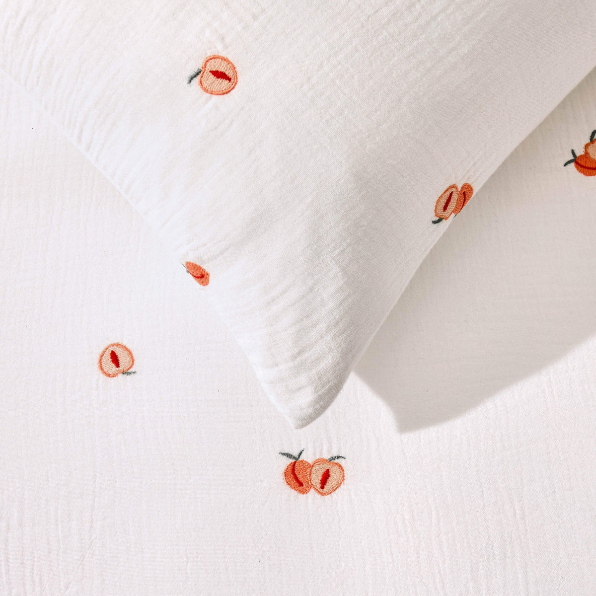 Dusklia - Peach Embroidery Cotton Muslin Duvet Cover & Pillowcase Set - White