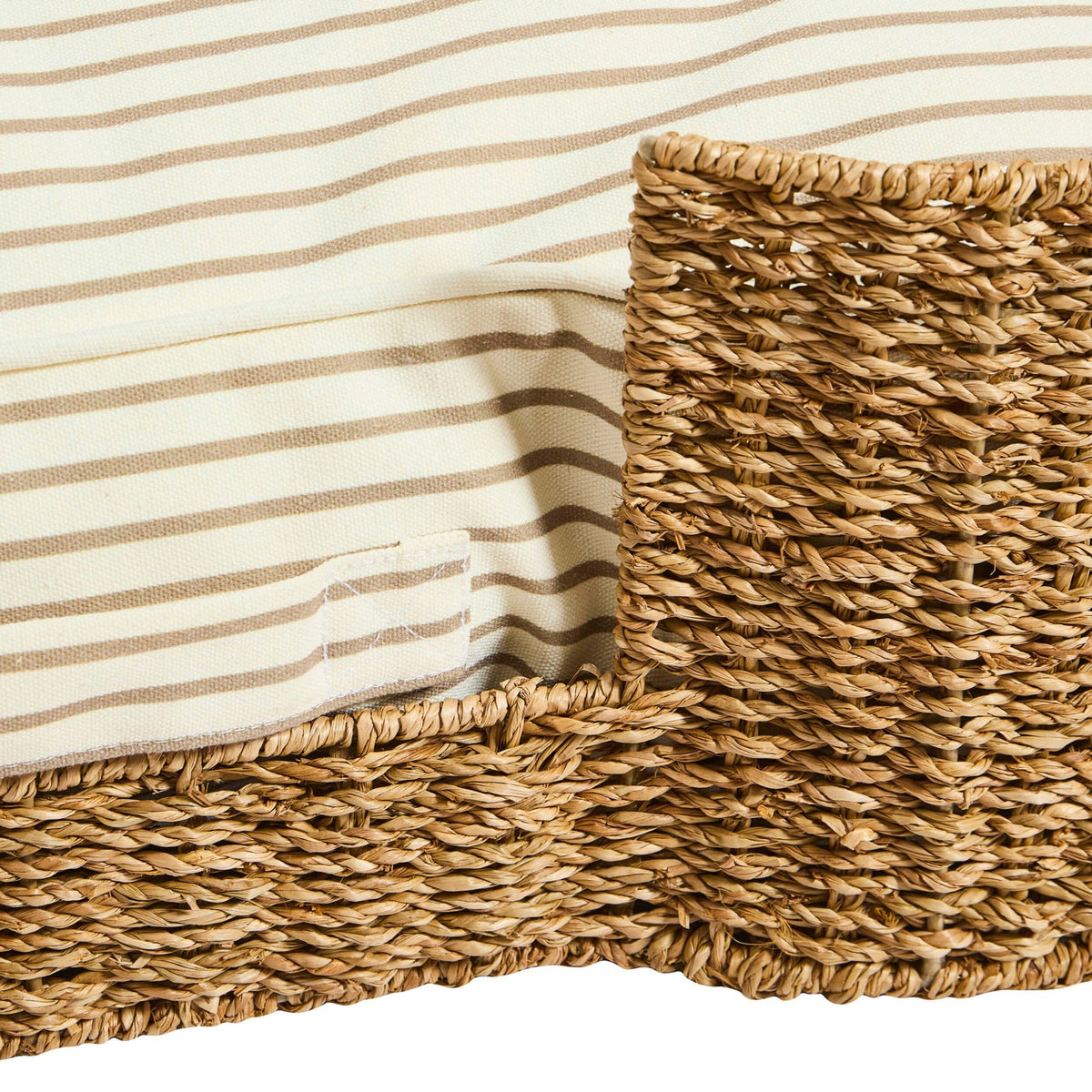 Dusklia - Percy Bone Shaped Seagrass Dog Bed - Natural