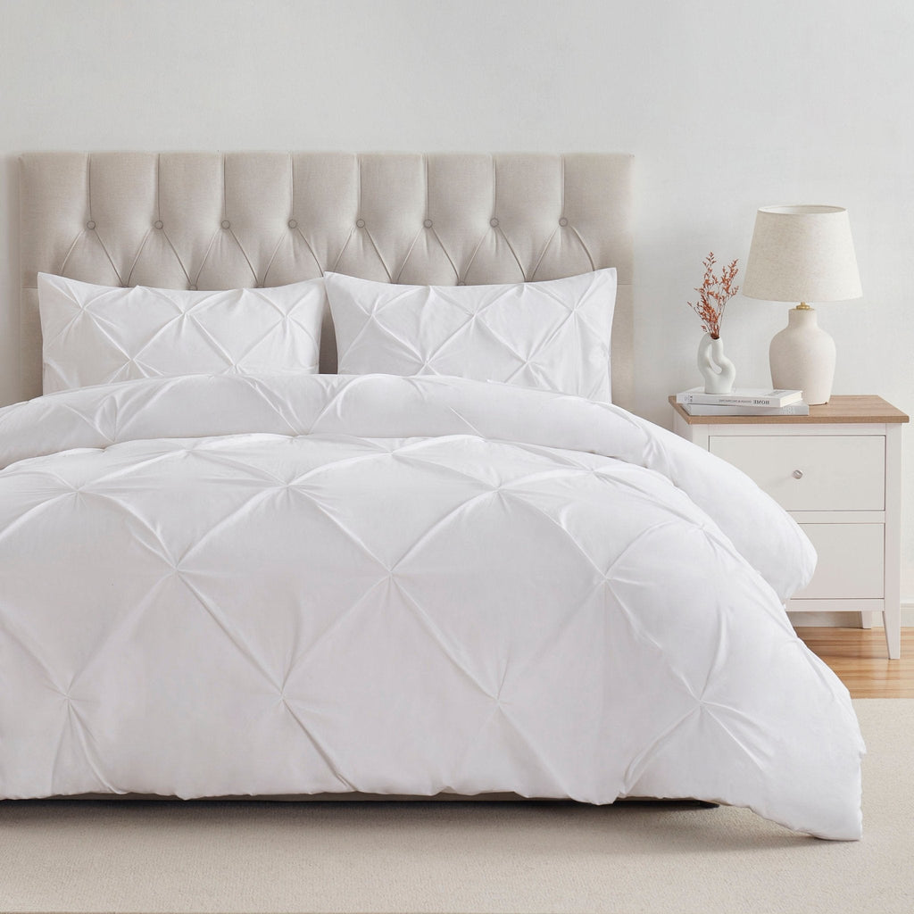 Dusklia - Pintuck 200 Thread Count Duvet Cover & Pillowcase Set - White