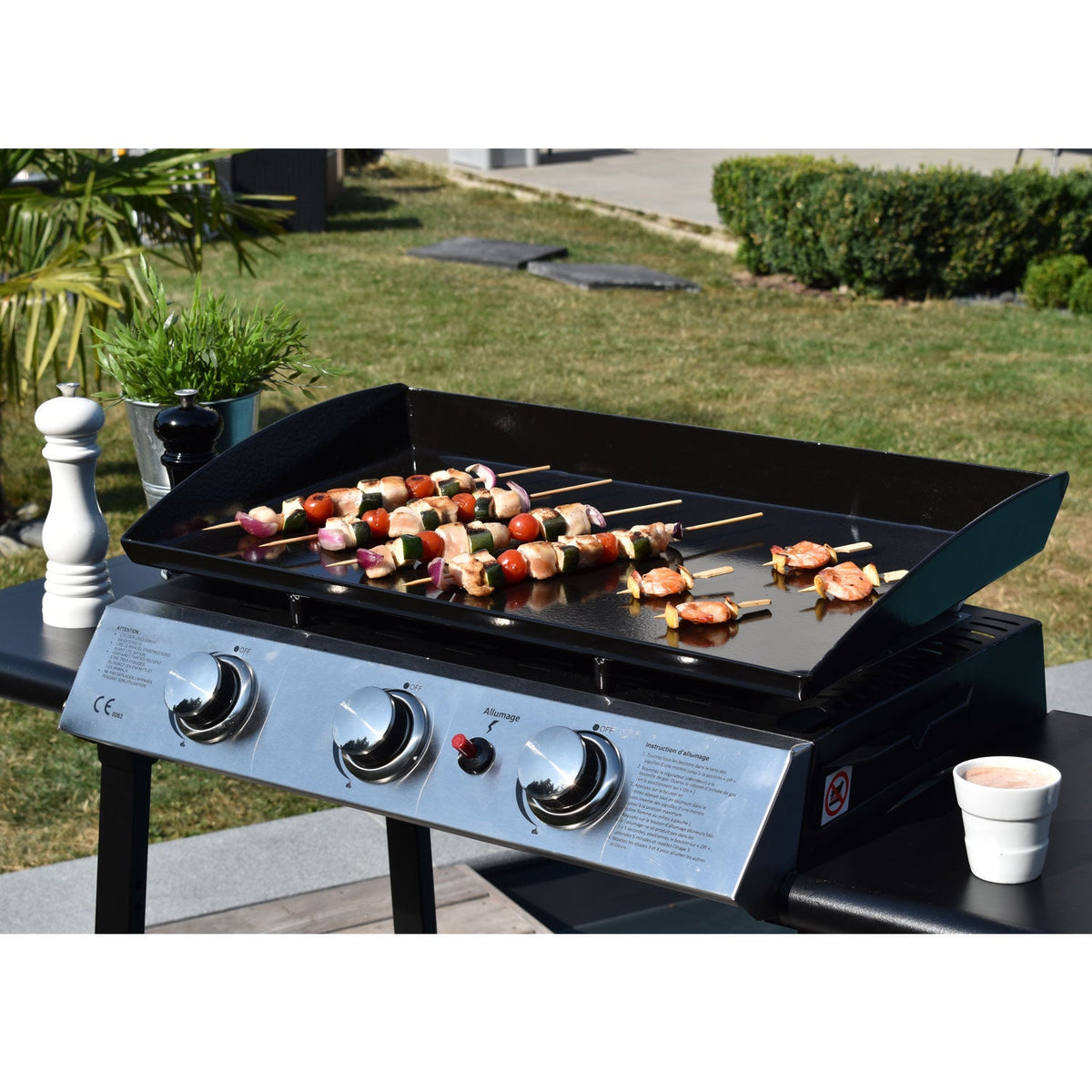 Plancha au gaz REVO Brasa – 3 brûleurs 7,5 kW – Acier noir – Butane/Propane