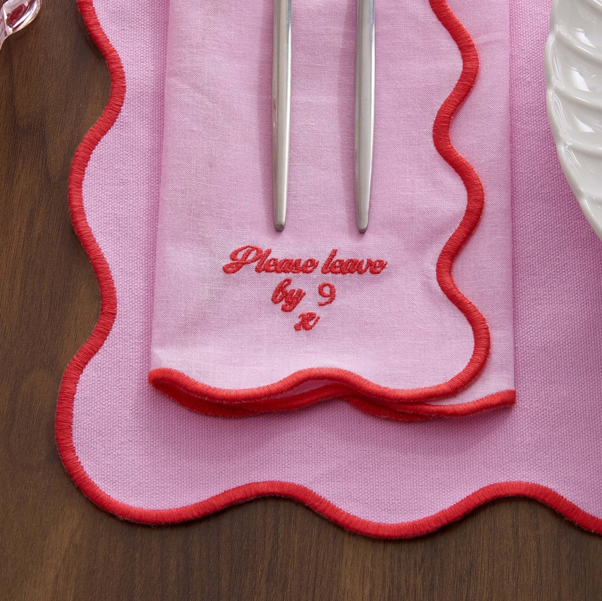 Dusklia - Please leave by 9 Scallop Edge Set of 4 Napkins - Pink/Red
