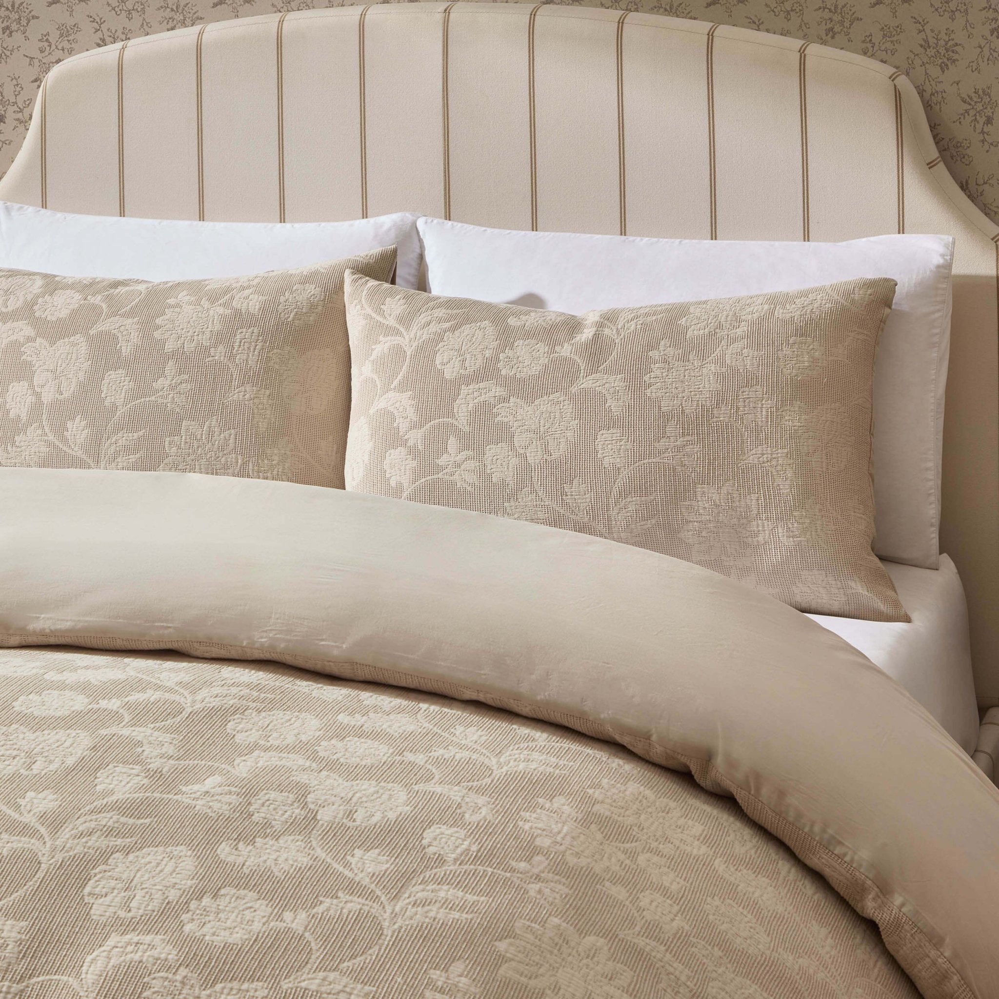 Dusklia - Portia Jacquard Waffle Duvet Cover & Pillowcase Set - Stone
