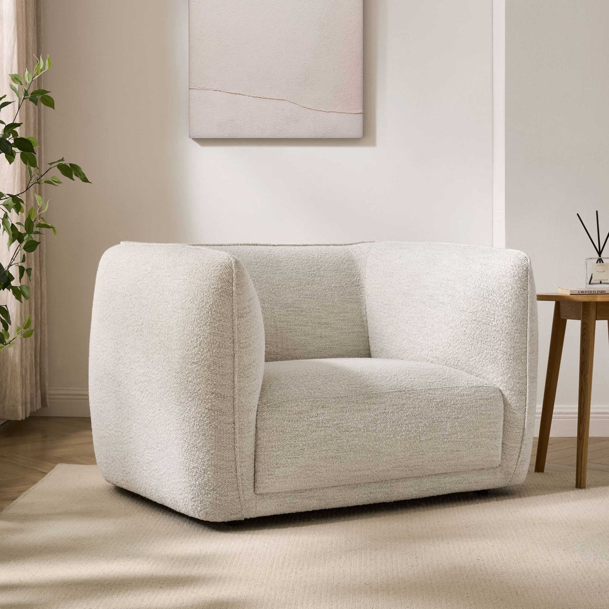 Dusklia - Porto Loveseat - Boucle Ivory