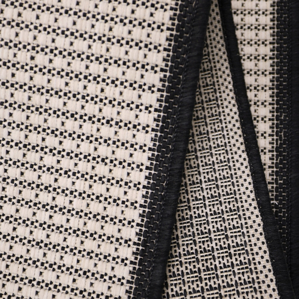 Dusklia - Ramona Border Flatweave Indoor/Outdoor Rug - White/Black