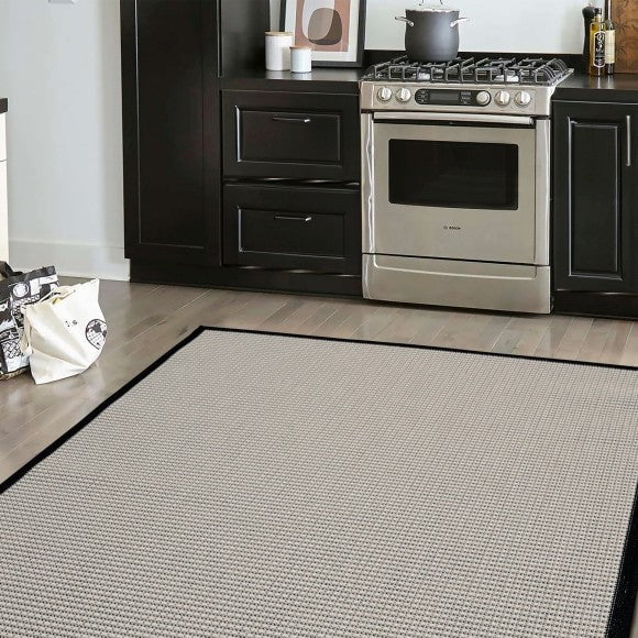Dusklia - Ramona Border Flatweave Indoor/Outdoor Rug - White/Black
