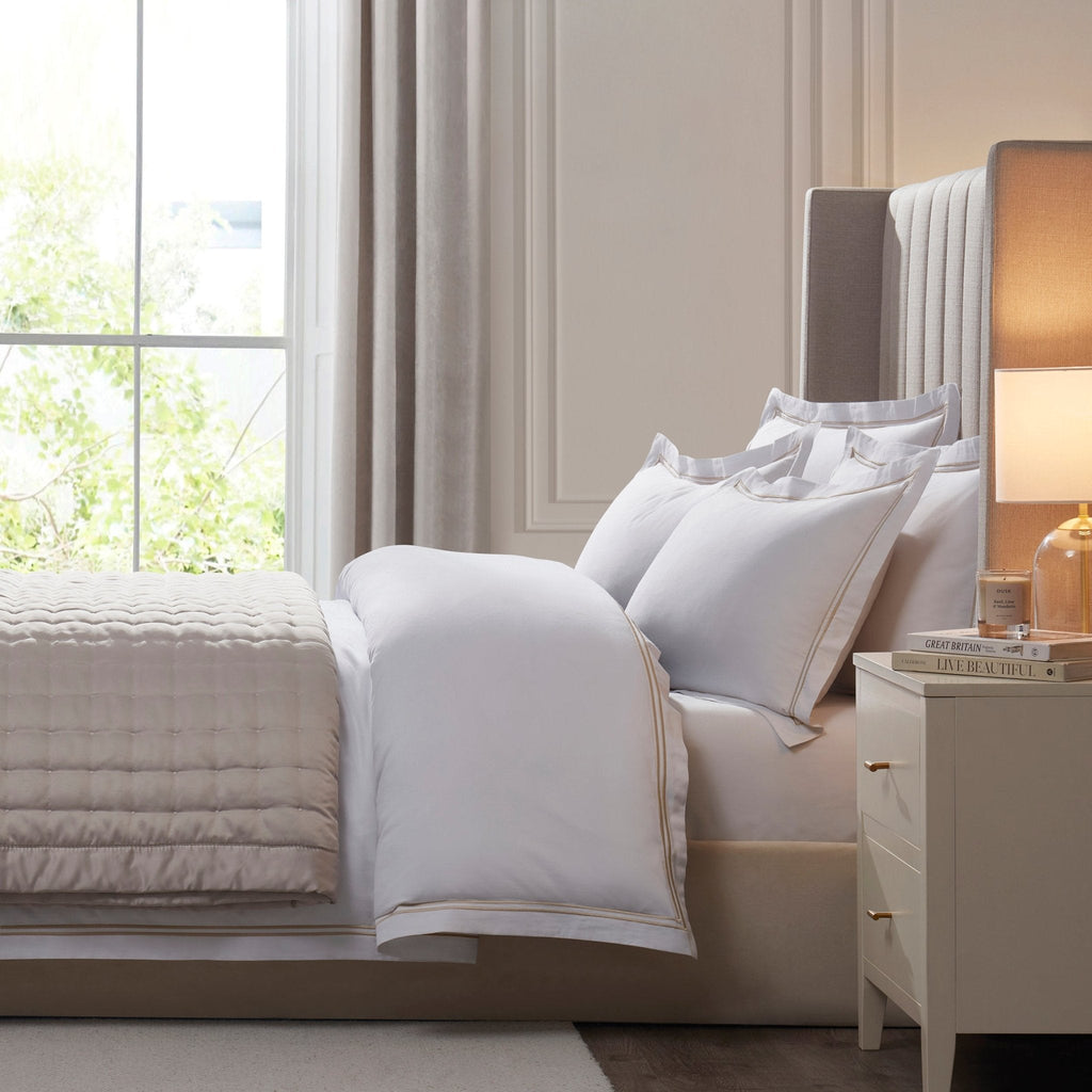 Dusklia - Regent Embroidered 100% Cotton Duvet Cover 400 Thread Count - Natural