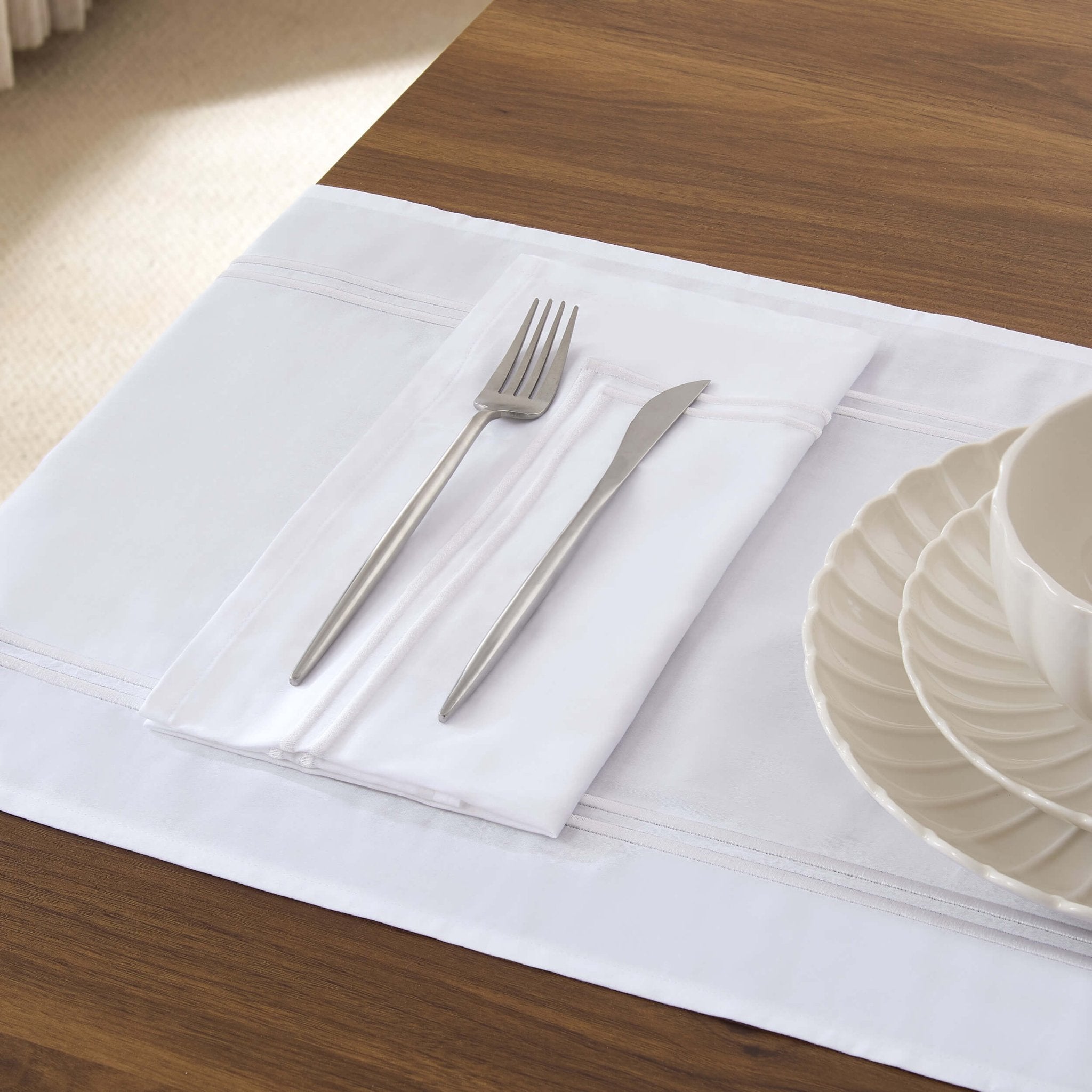 Lot de 4 serviettes Regent blanches, 400 fils au pouce carré