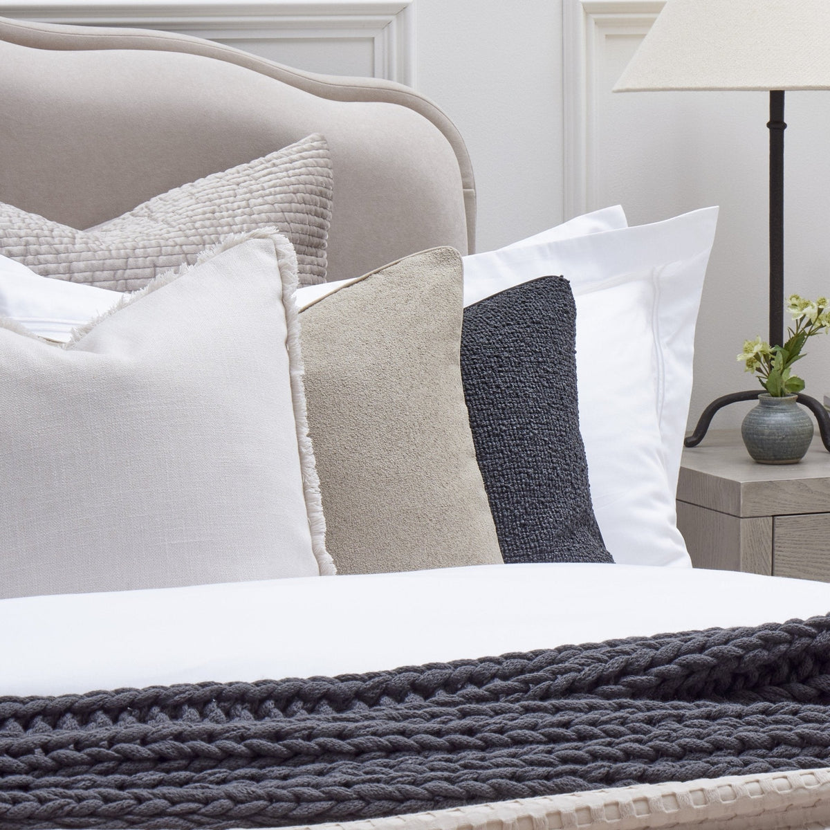 Dusklia - Regent Embroidered 100% Cotton Duvet Cover 400 Thread Count - White