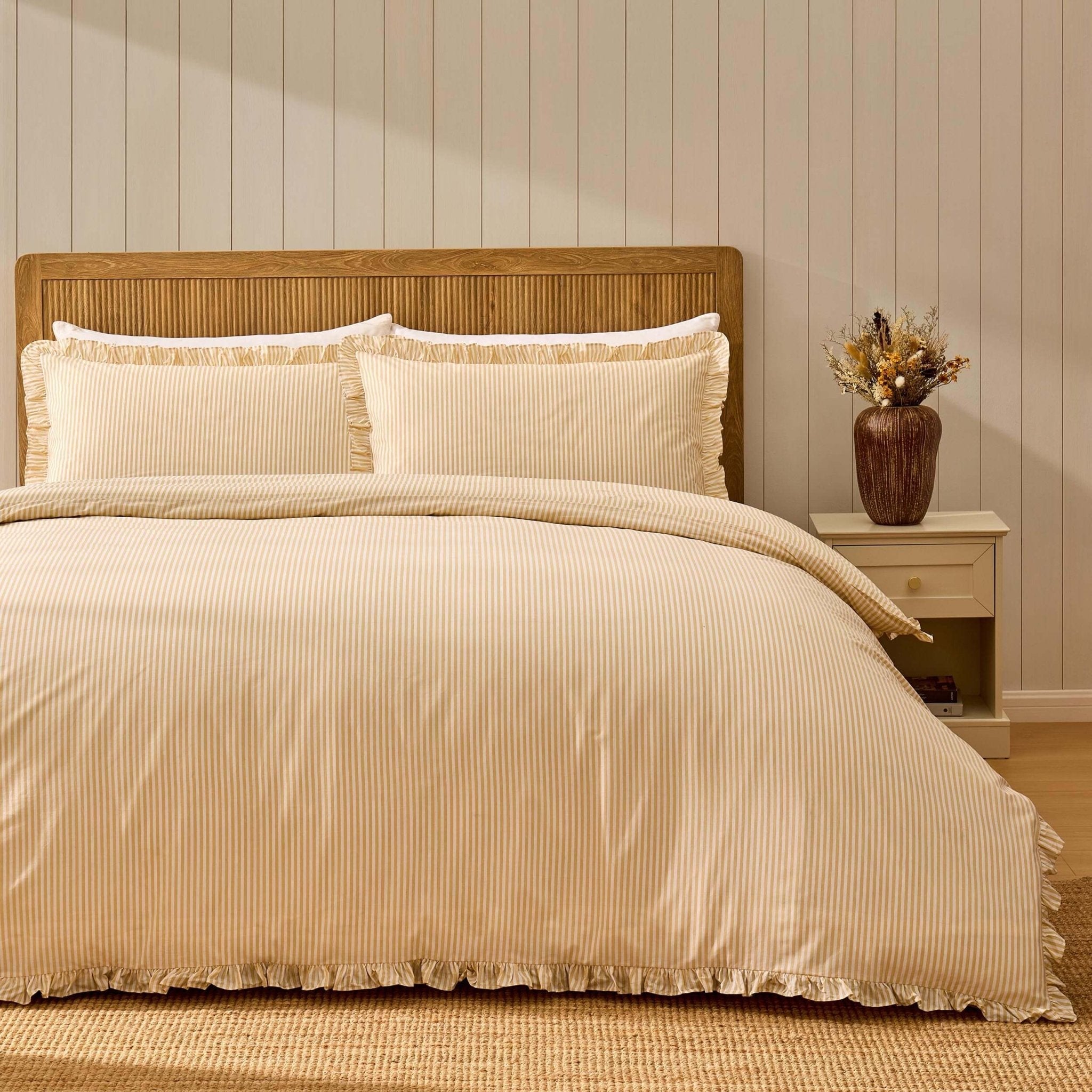 Dusklia - Remy 200 Thread Count Shirting Stripe Print Ruffle Edge Duvet Cover Set - Buttermilk