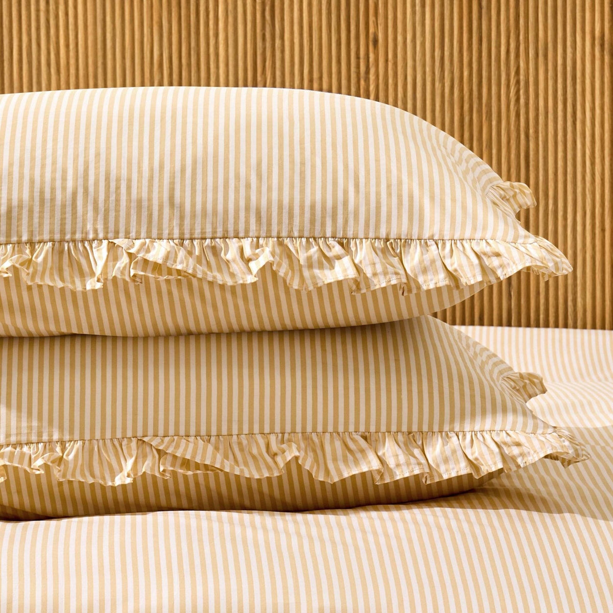 Dusklia - Remy 200 Thread Count Shirting Stripe Print Ruffle Edge Duvet Cover Set - Buttermilk